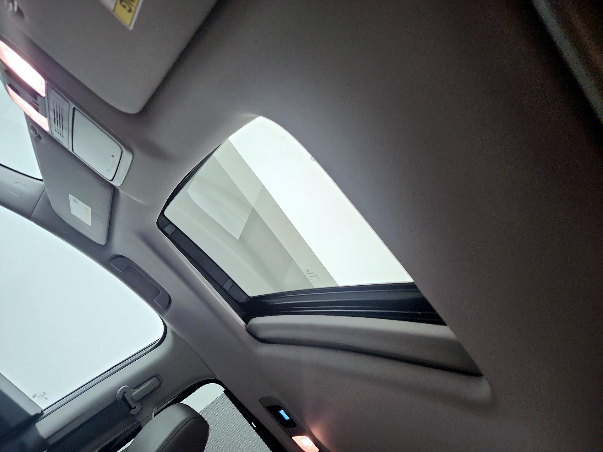 Thumbnail: 2019 Honda Odyssey - 19