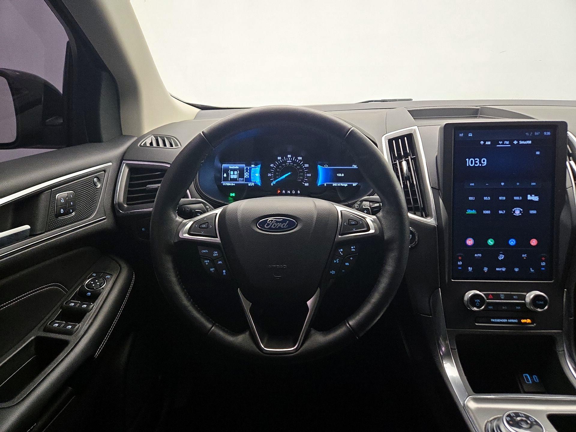 Thumbnail: 2023 Ford Edge - 10