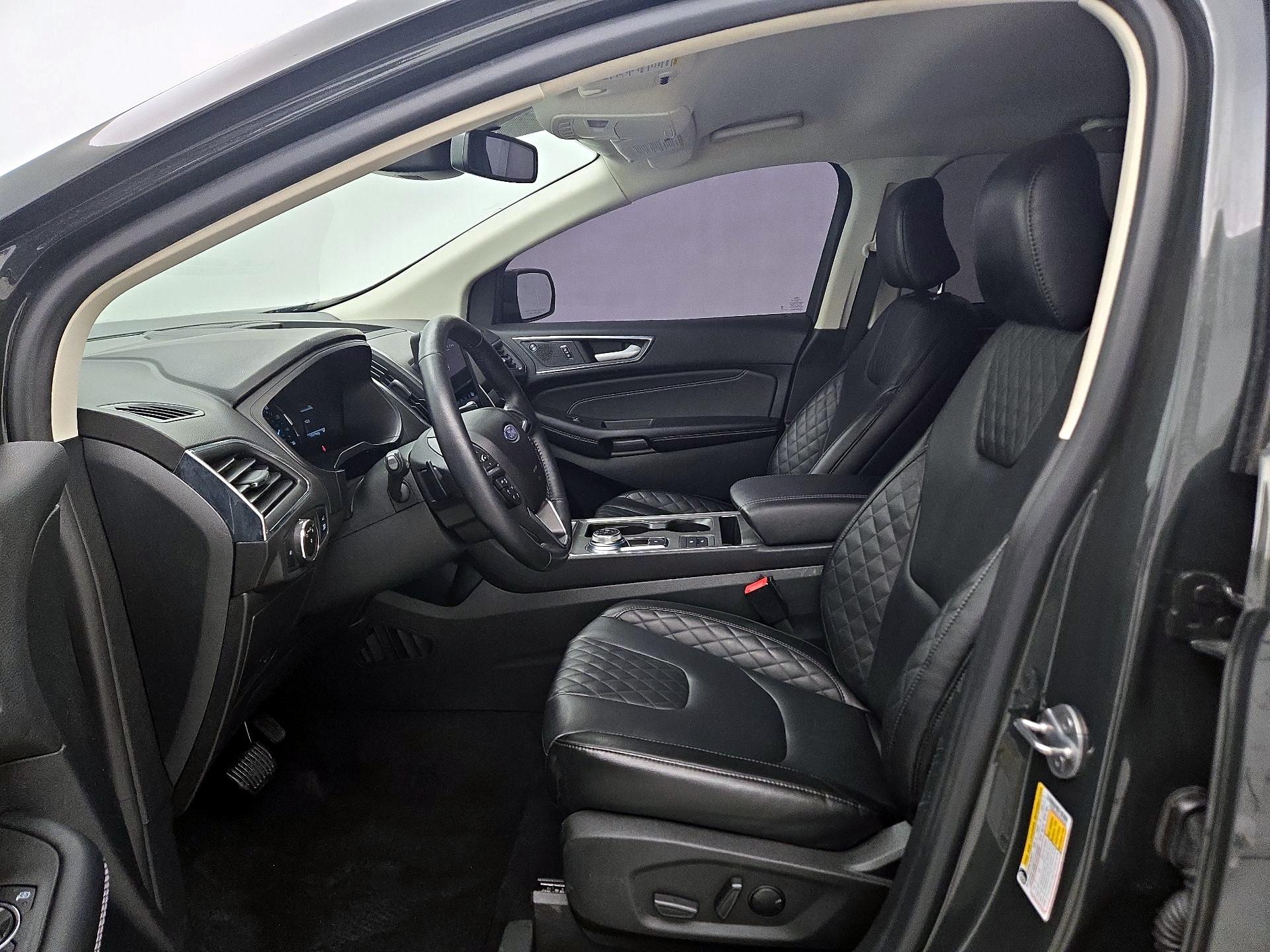 Thumbnail: 2023 Ford Edge - 11