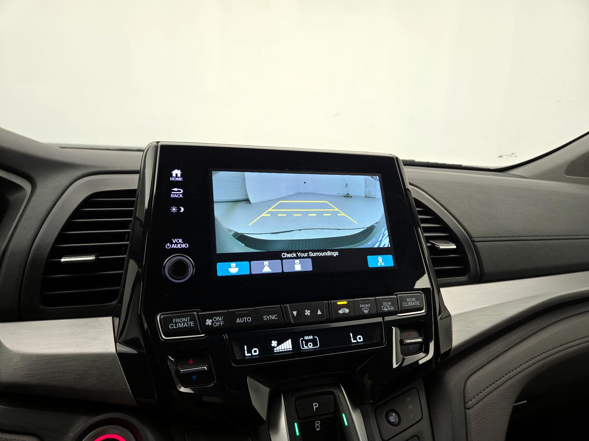 Thumbnail: 2023 Honda Odyssey - 14