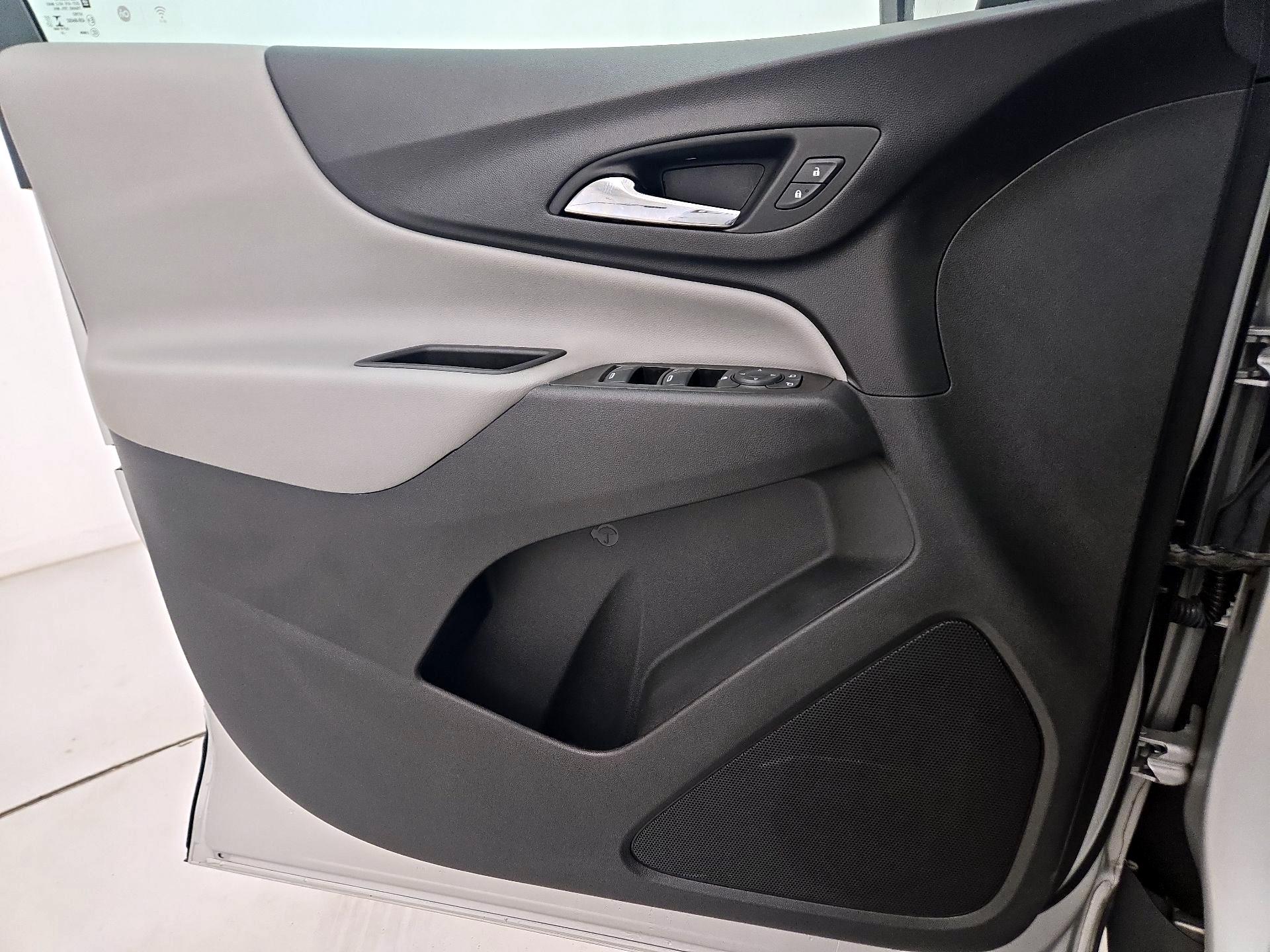 Thumbnail: 2020 Chevrolet Equinox - 12