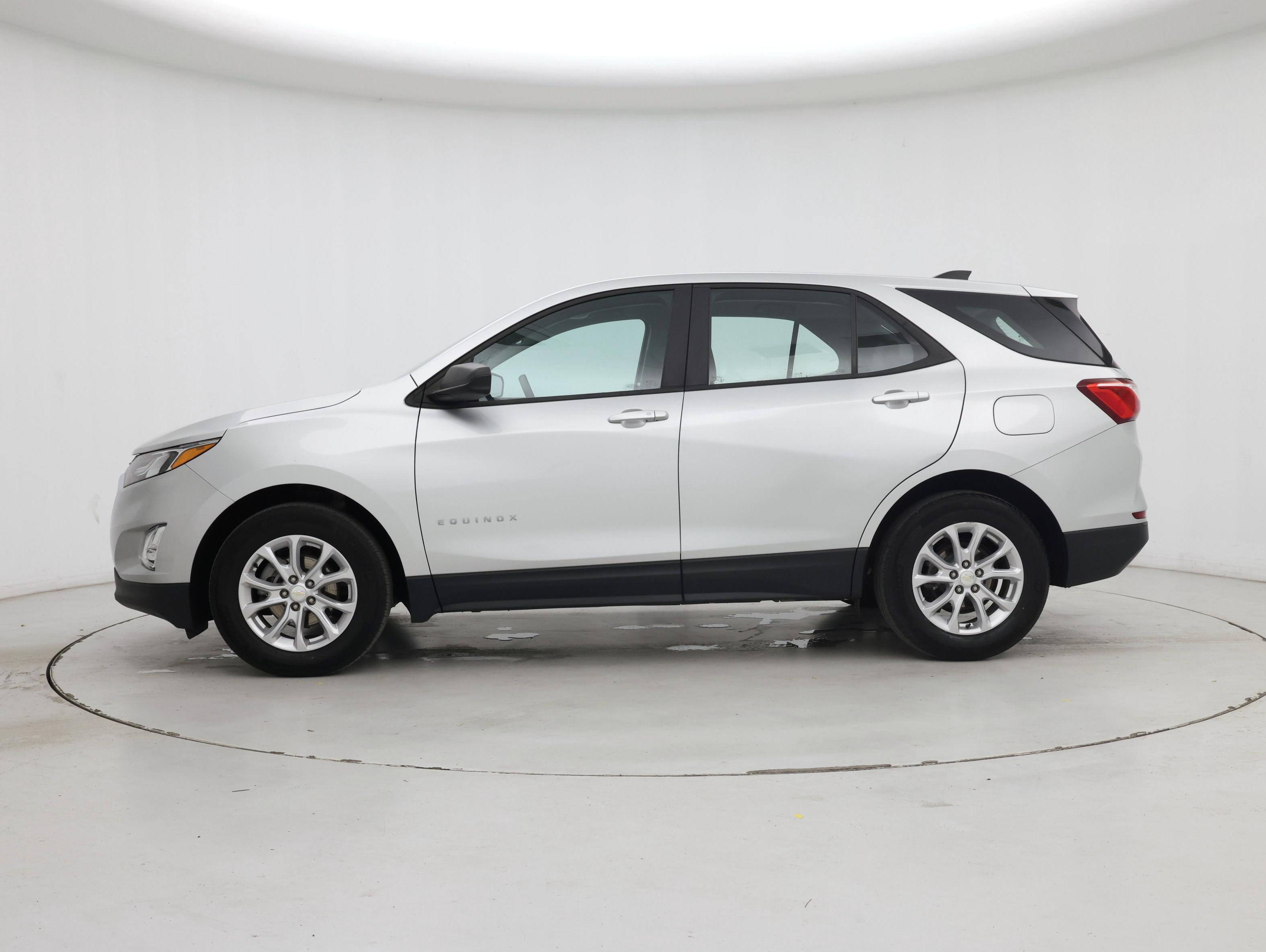 Thumbnail: 2020 Chevrolet Equinox - 3