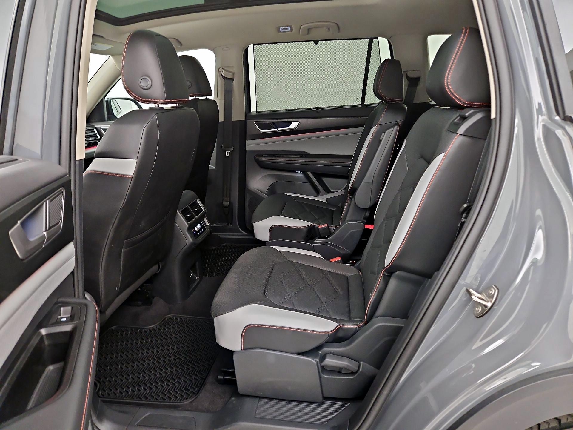 Thumbnail: 2024 Volkswagen Atlas - 20
