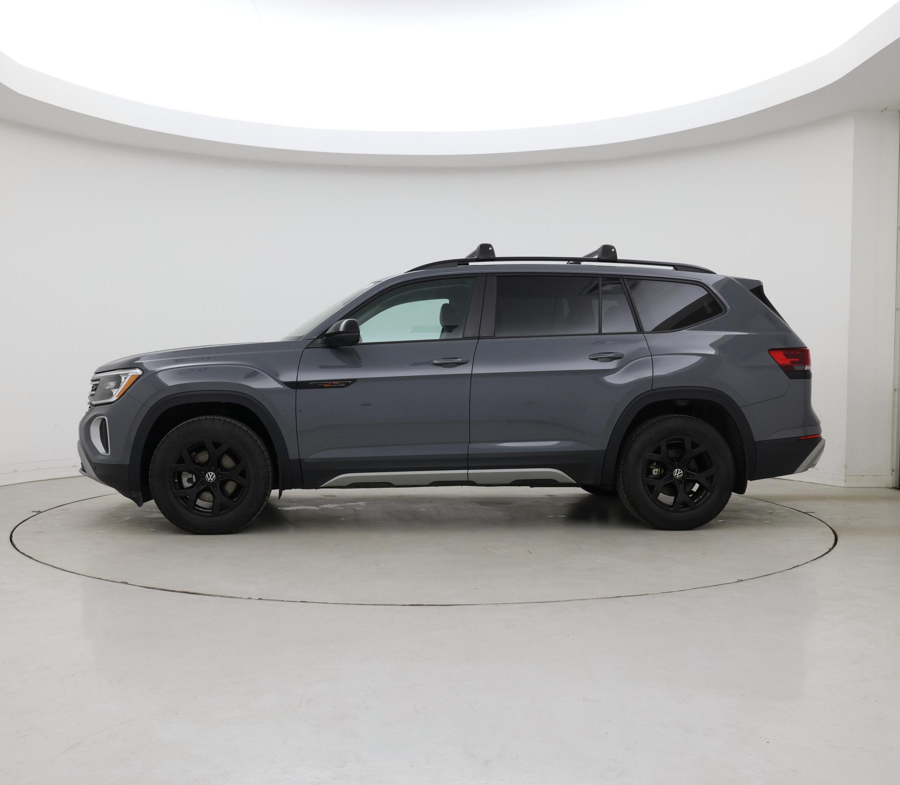 Thumbnail: 2024 Volkswagen Atlas - 3