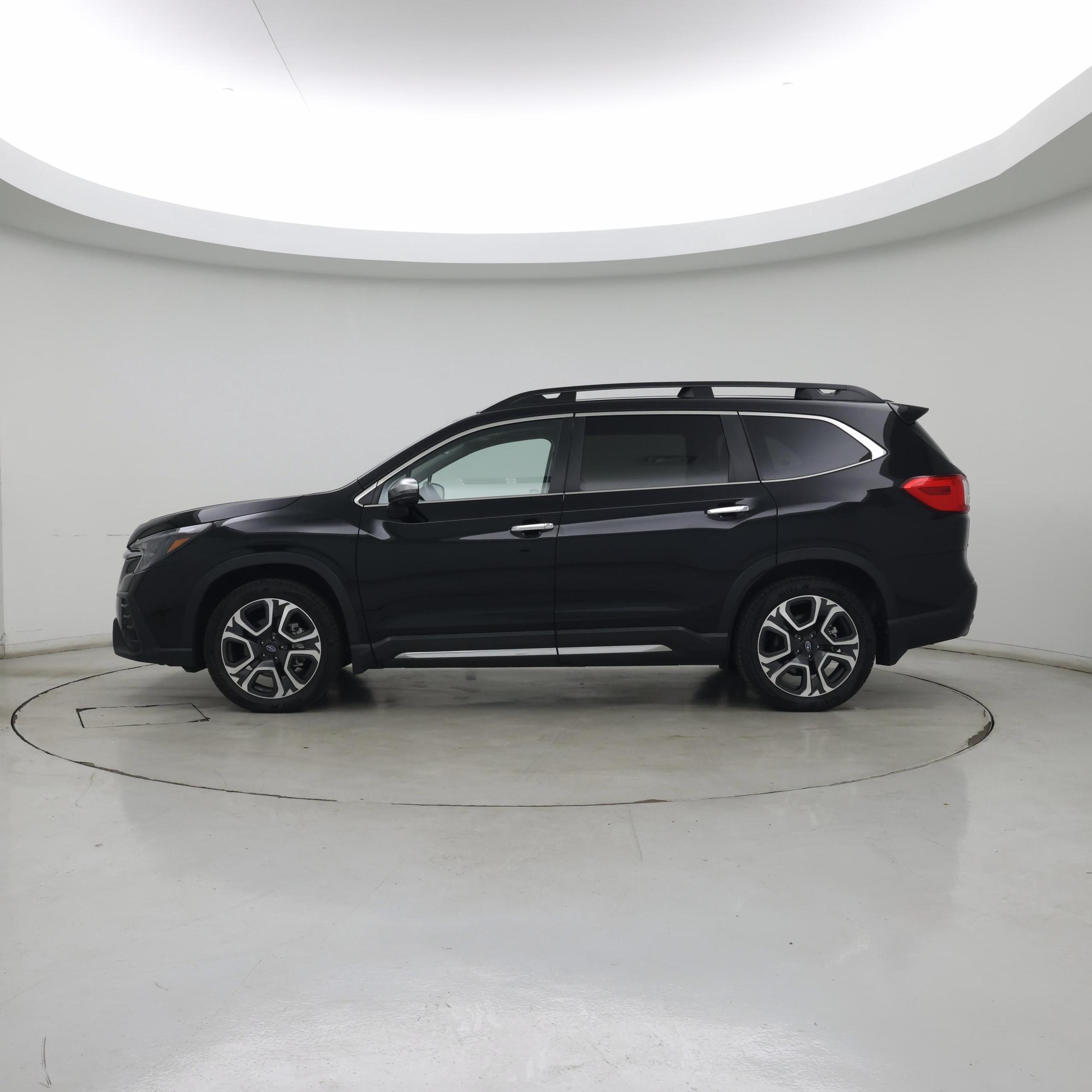 Thumbnail: 2023 Subaru Ascent - 3