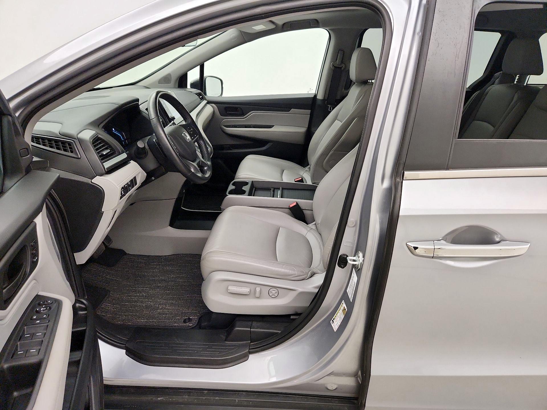 Thumbnail: 2021 Honda Odyssey - 11