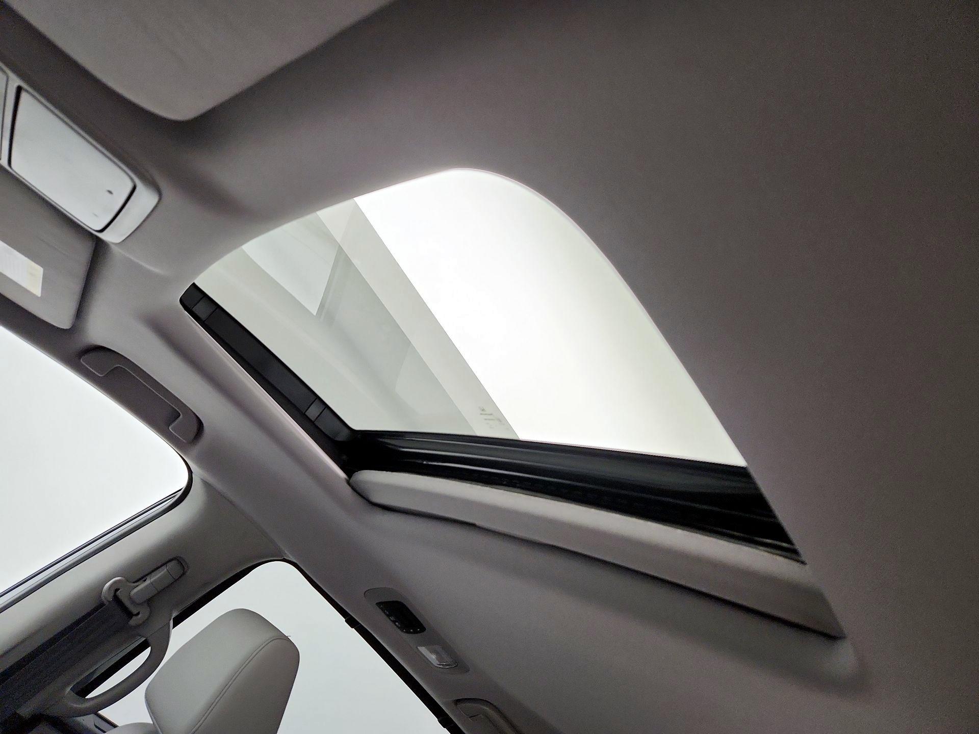 Thumbnail: 2021 Honda Odyssey - 19