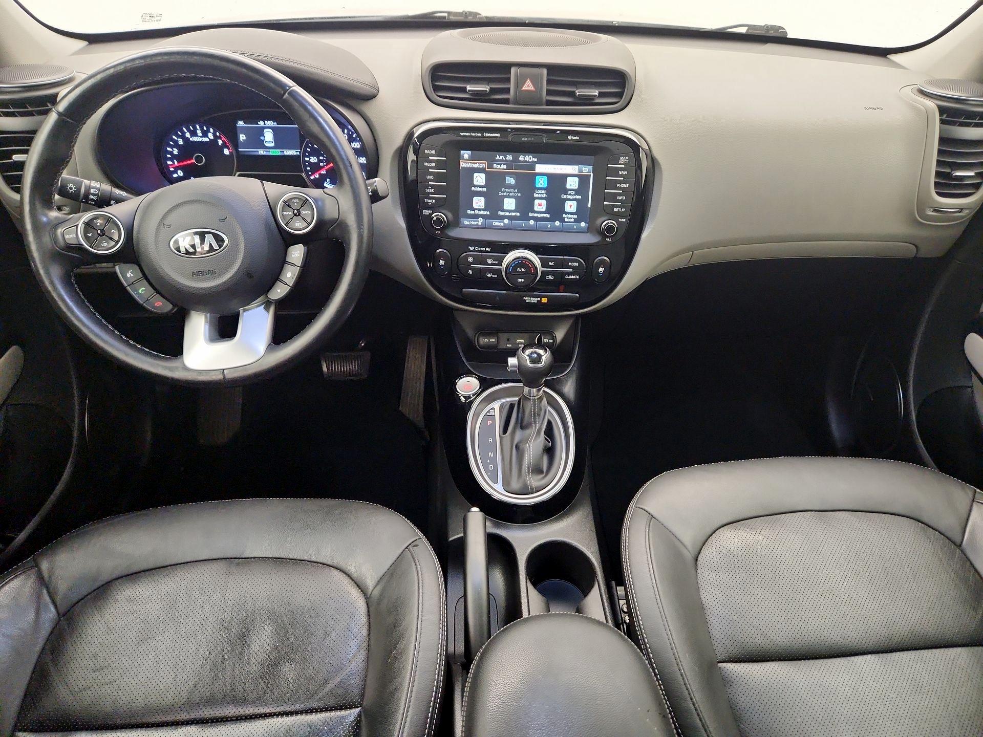 Thumbnail: 2017 Kia Soul - 9