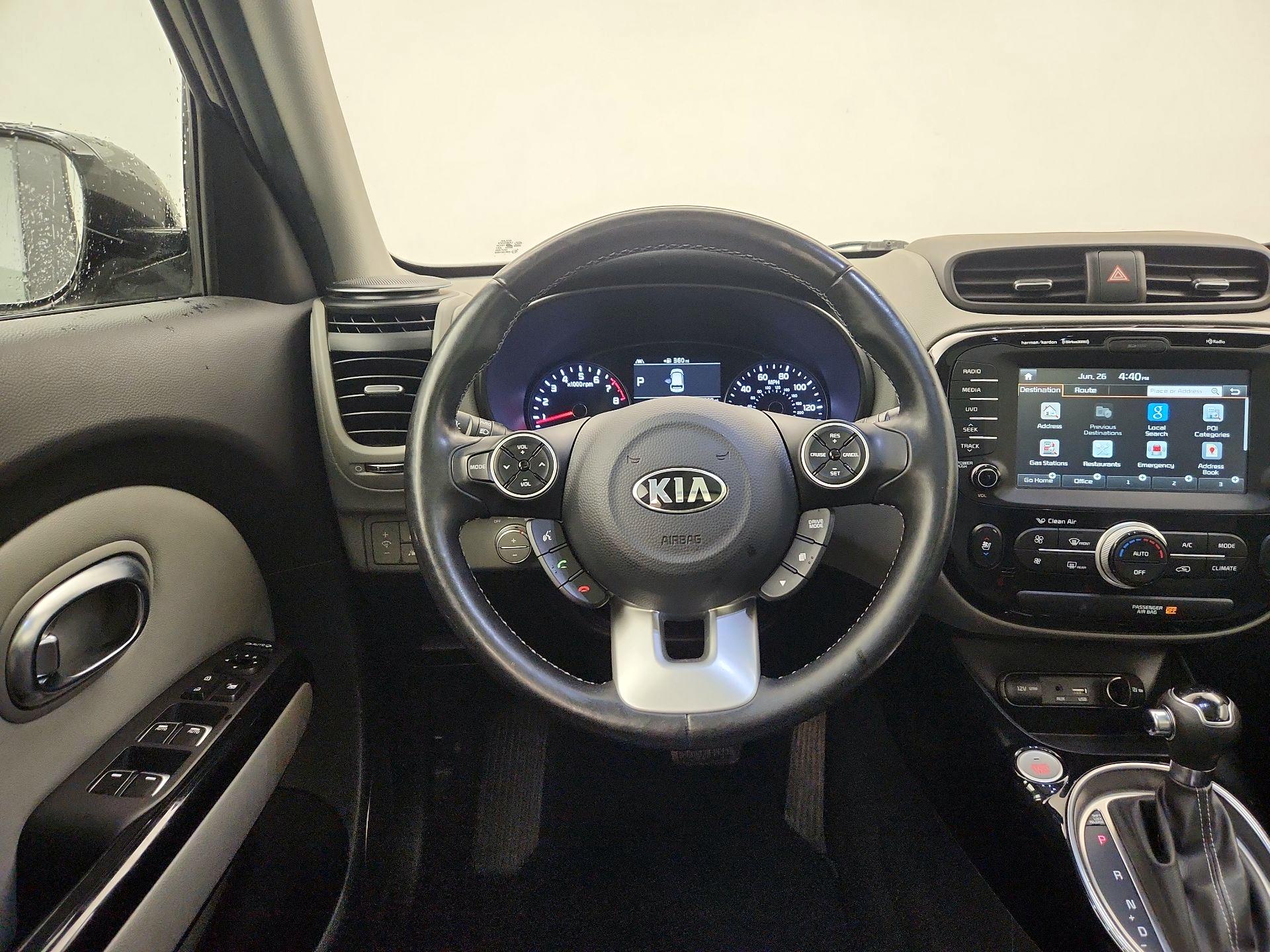 Thumbnail: 2017 Kia Soul - 10