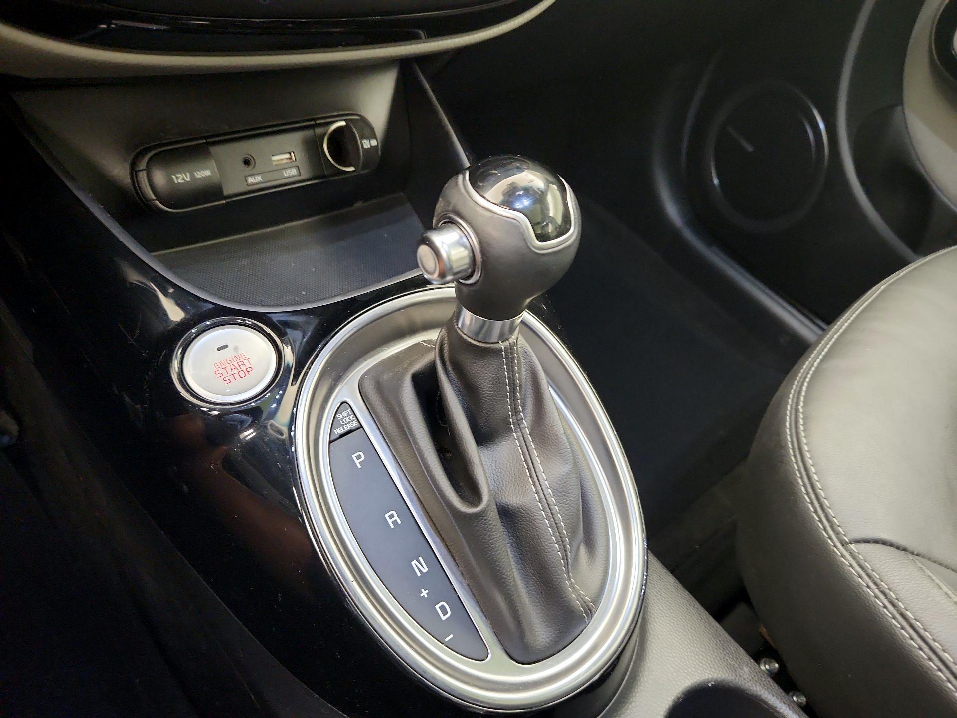 Thumbnail: 2017 Kia Soul - 17