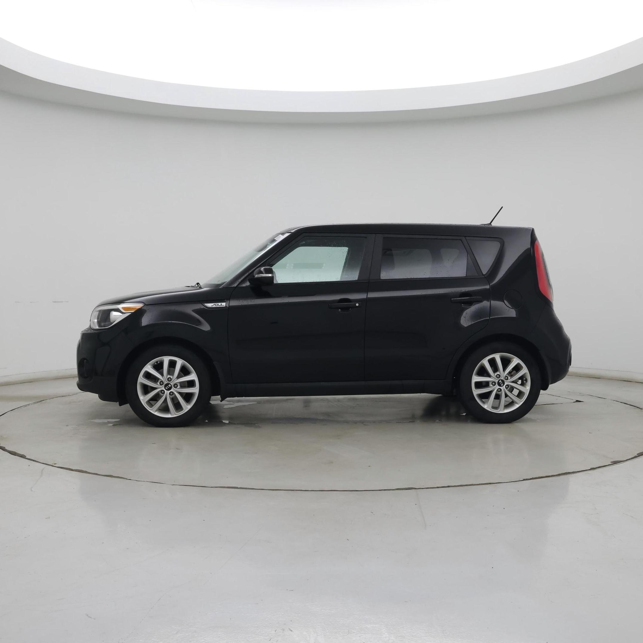 Thumbnail: 2017 Kia Soul - 3