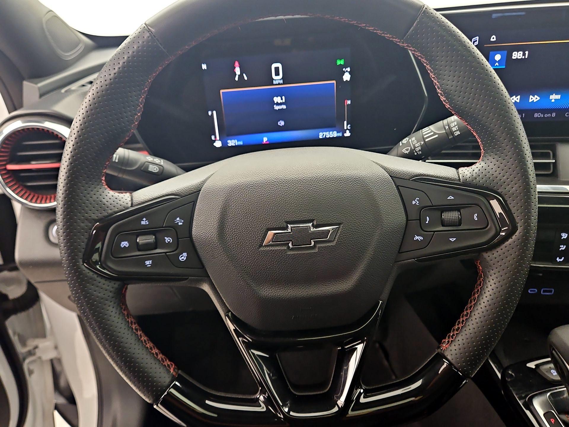 Thumbnail: 2024 Chevrolet Trax - 10