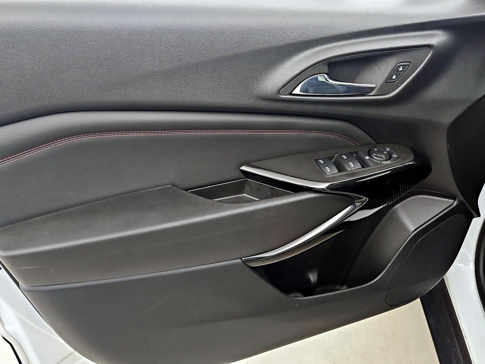 Thumbnail: 2024 Chevrolet Trax - 12
