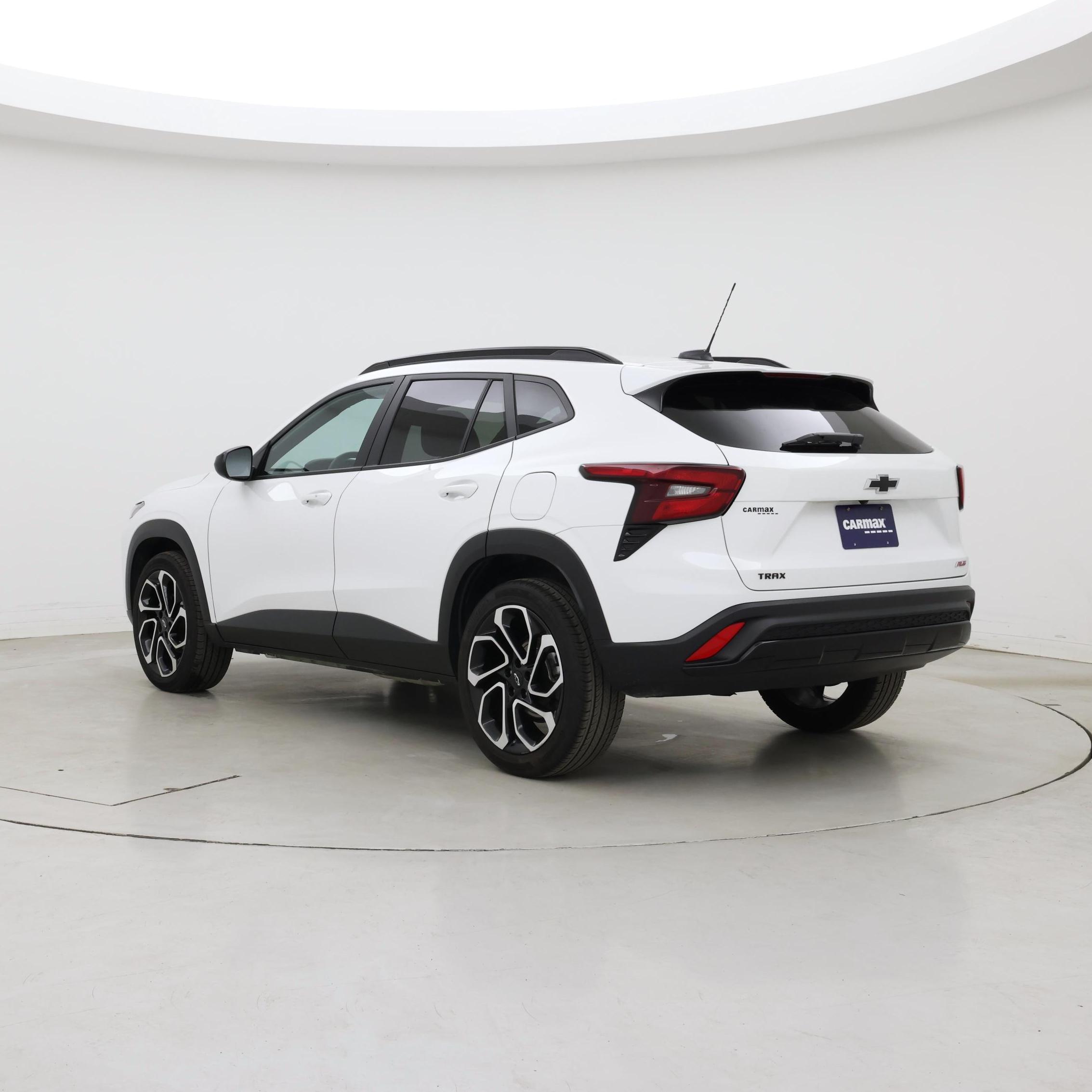Thumbnail: 2024 Chevrolet Trax - 2