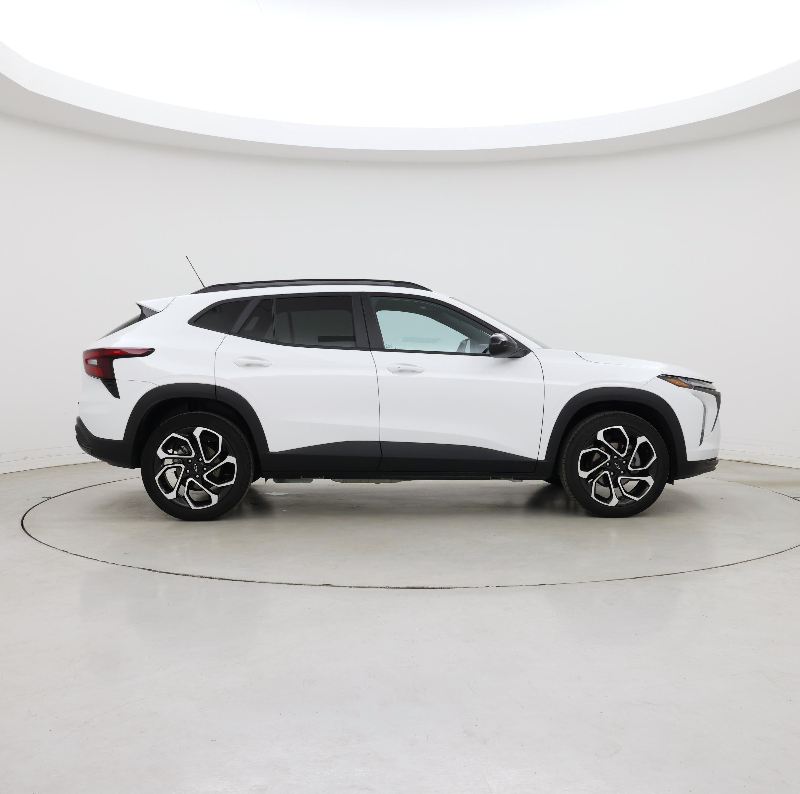 Thumbnail: 2024 Chevrolet Trax - 7