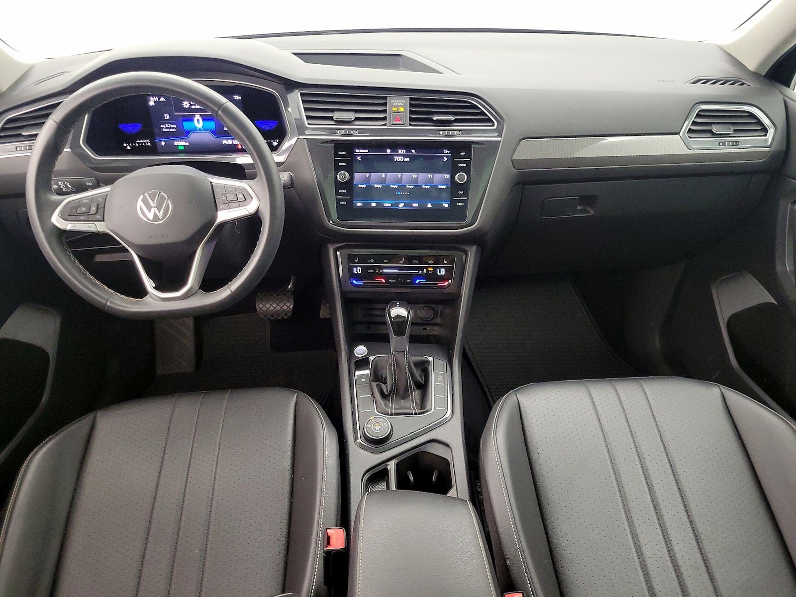 2022 Volkswagen Tiguan SE - Photo 10