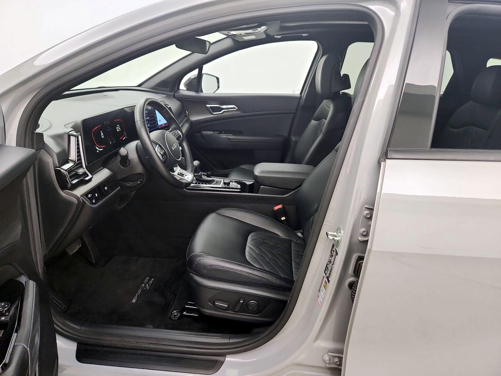 Thumbnail: 2023 Kia Sportage - 11