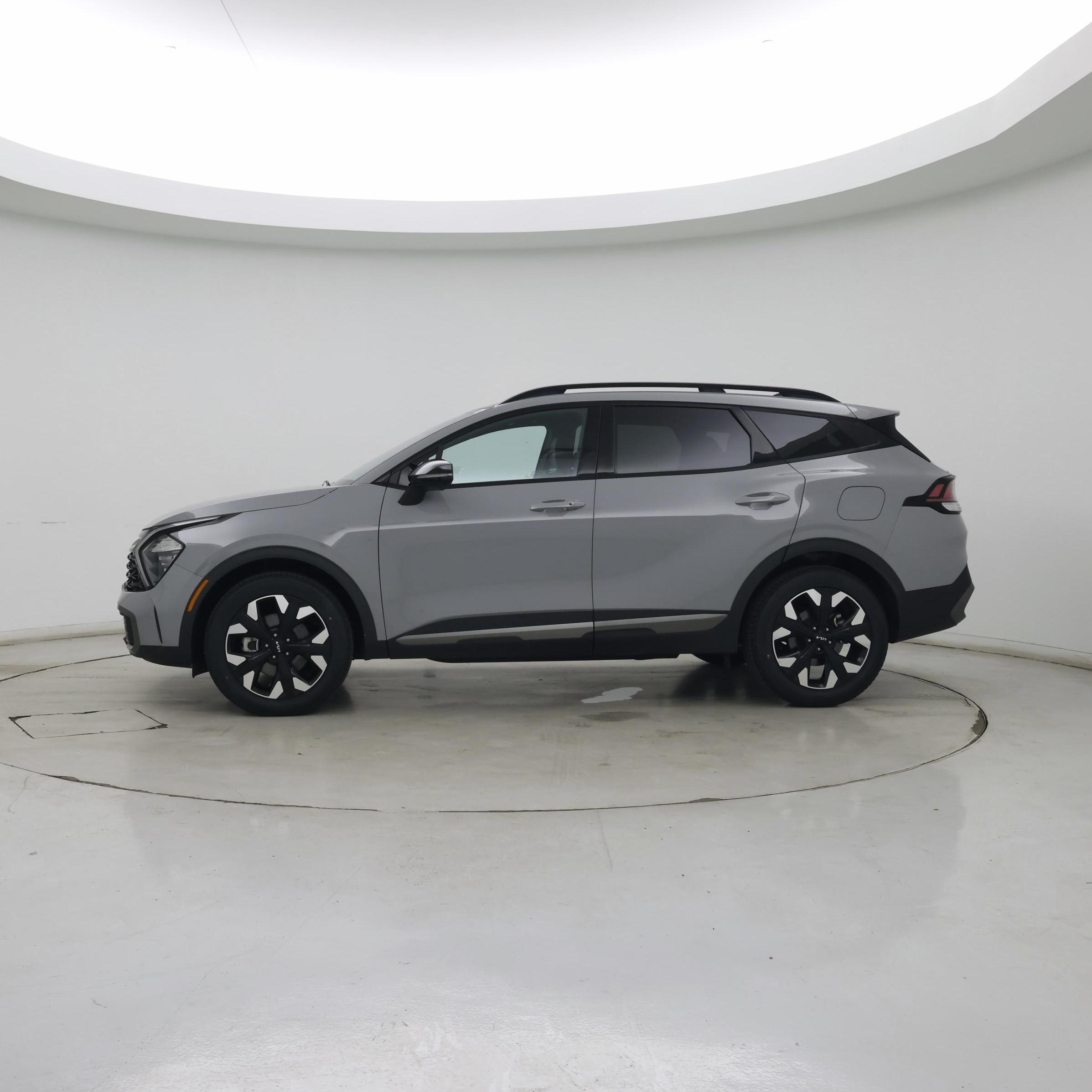 Thumbnail: 2023 Kia Sportage - 3