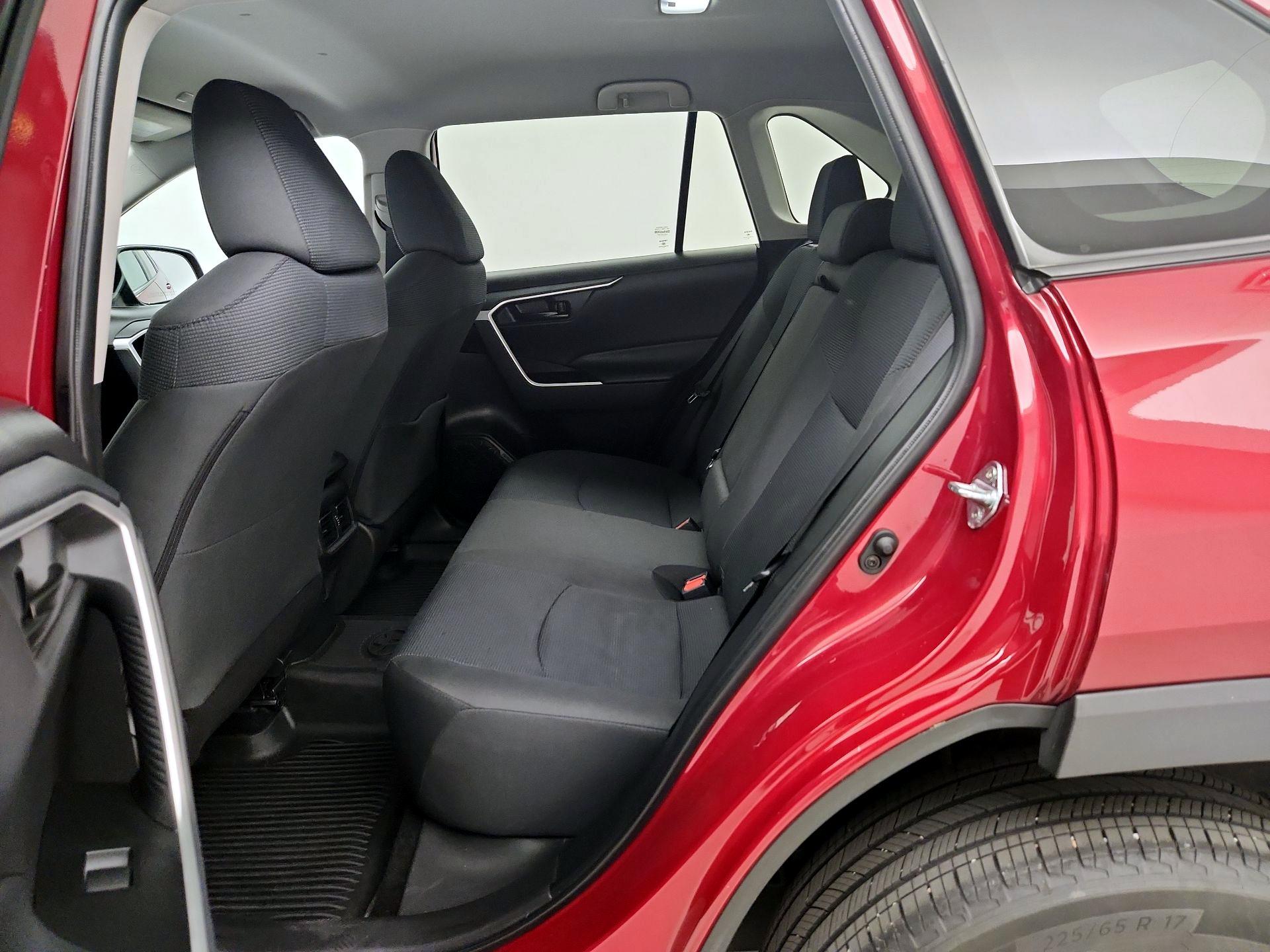Thumbnail: 2024 Toyota RAV4 - 18