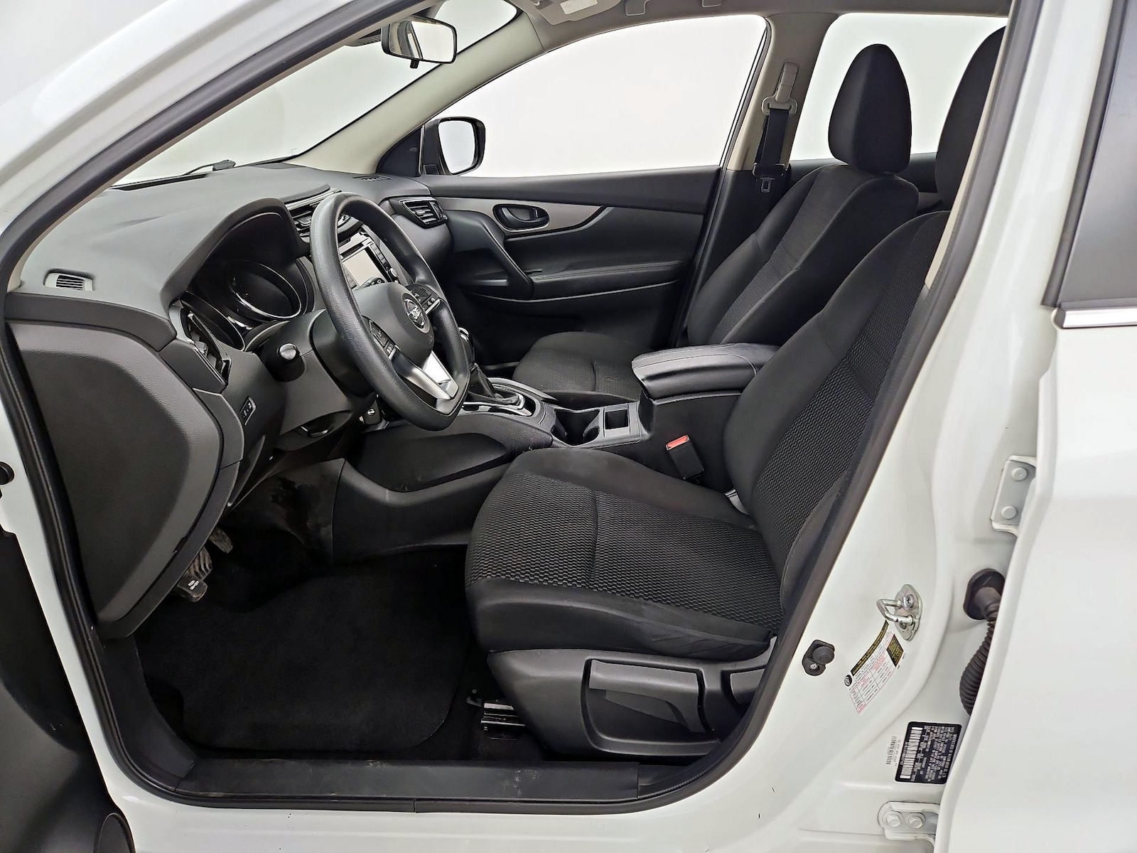 2021 Nissan Rogue Sport S - Photo 12