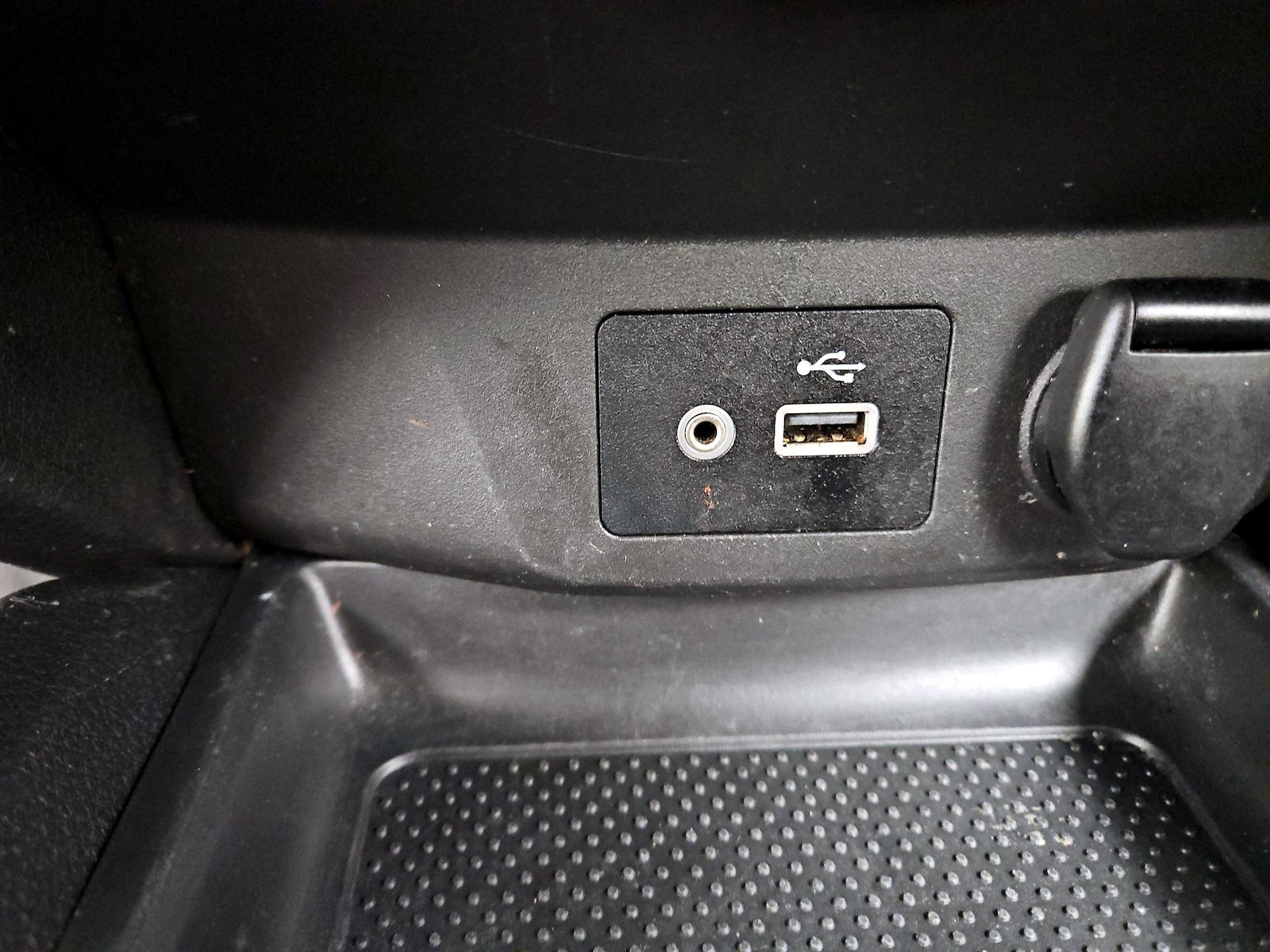 2021 Nissan Rogue Sport S - Photo 19