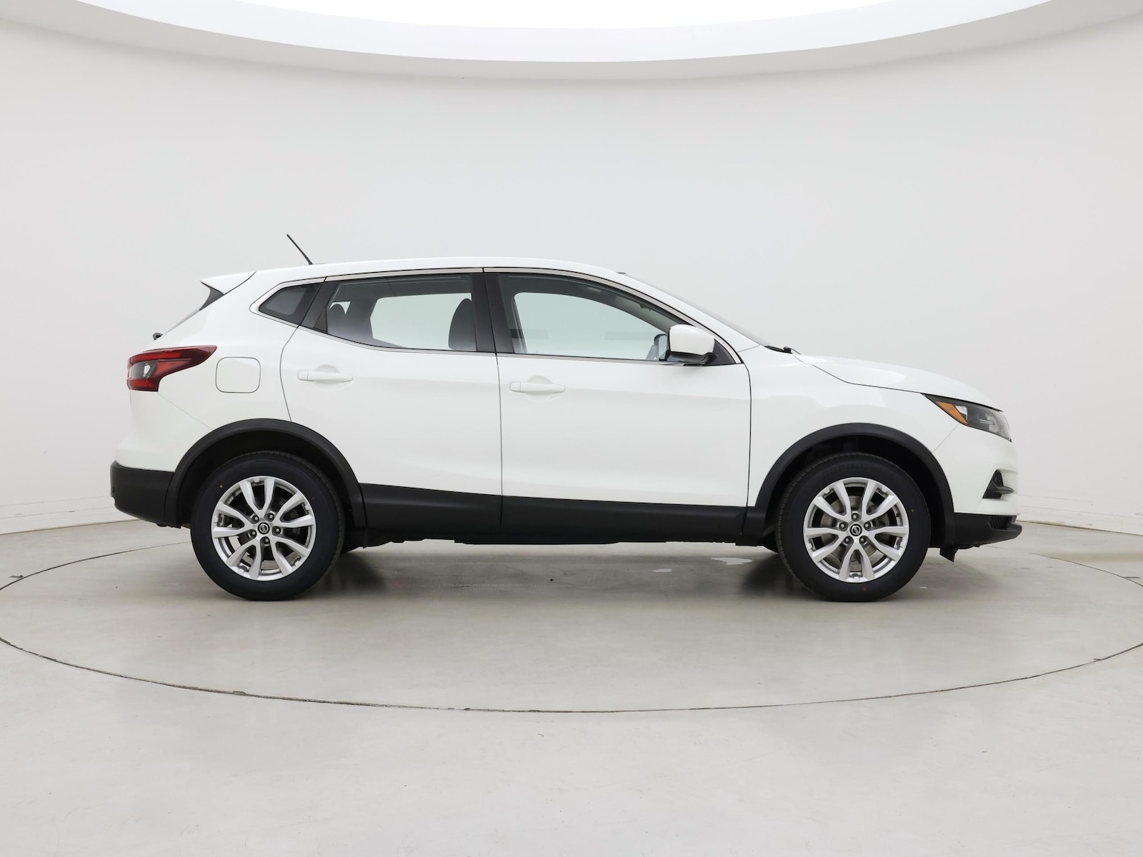 2021 Nissan Rogue Sport S - Photo 8