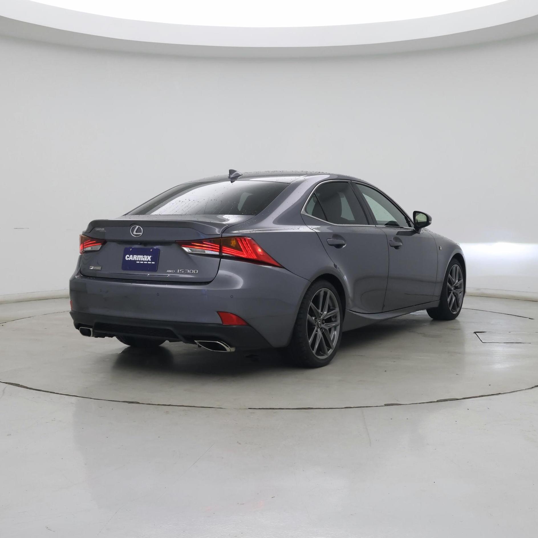 Thumbnail: 2020 Lexus IS - 8