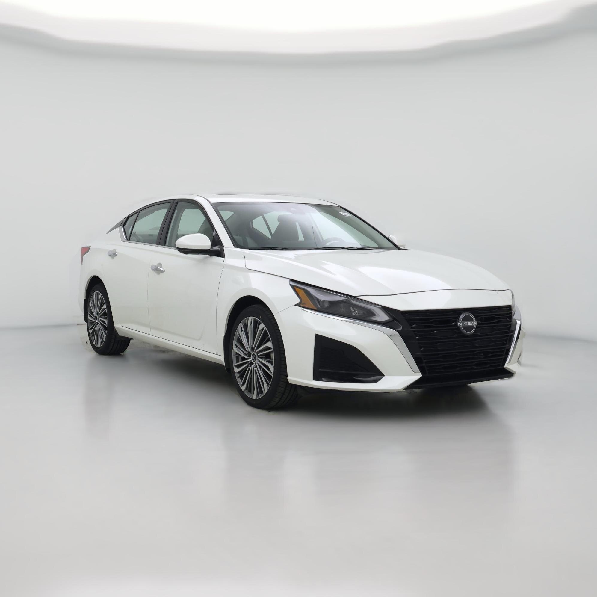 Thumbnail: 2023 Nissan Altima - 1