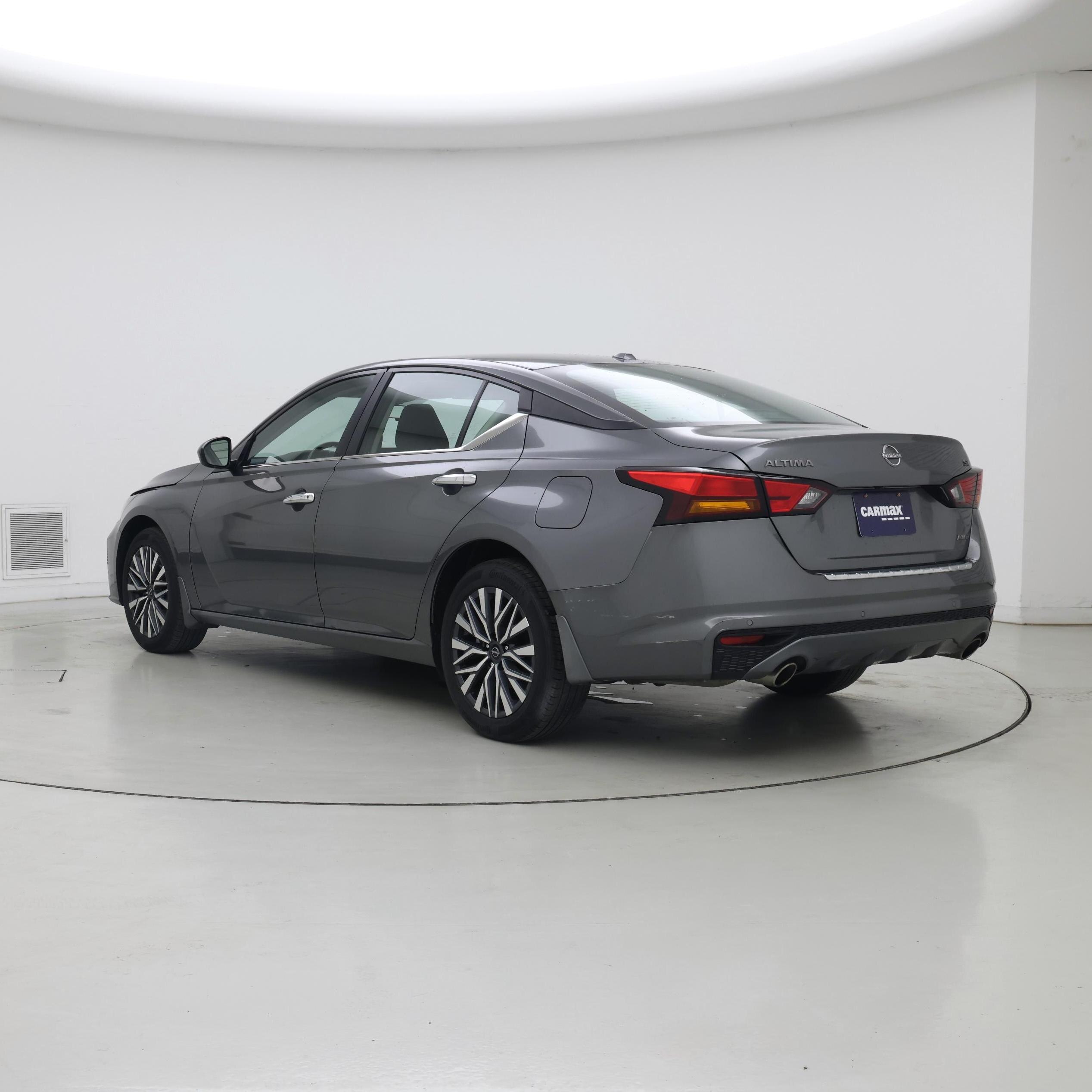 Thumbnail: 2023 Nissan Altima - 2