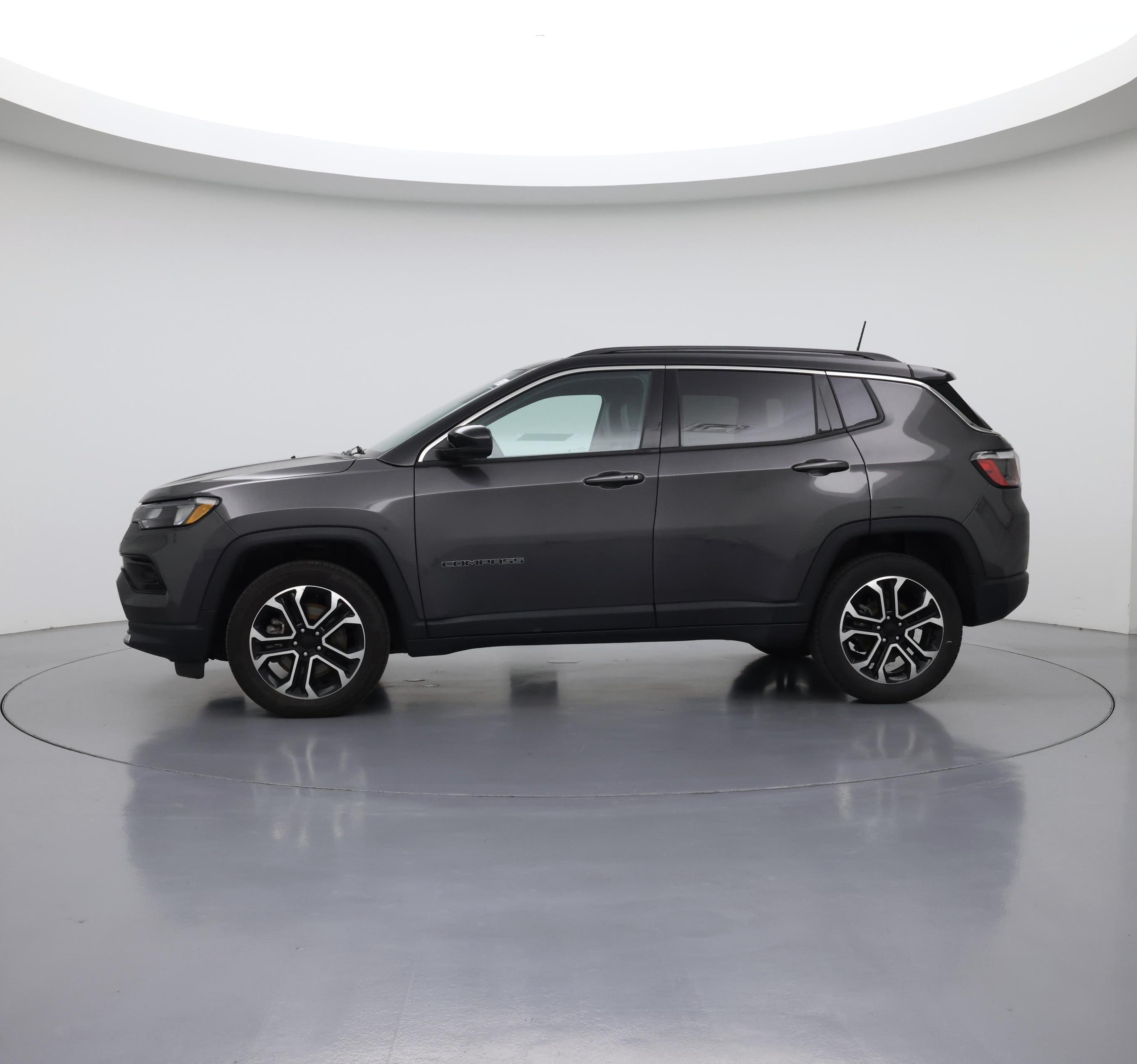 Thumbnail: 2023 Jeep Compass - 3