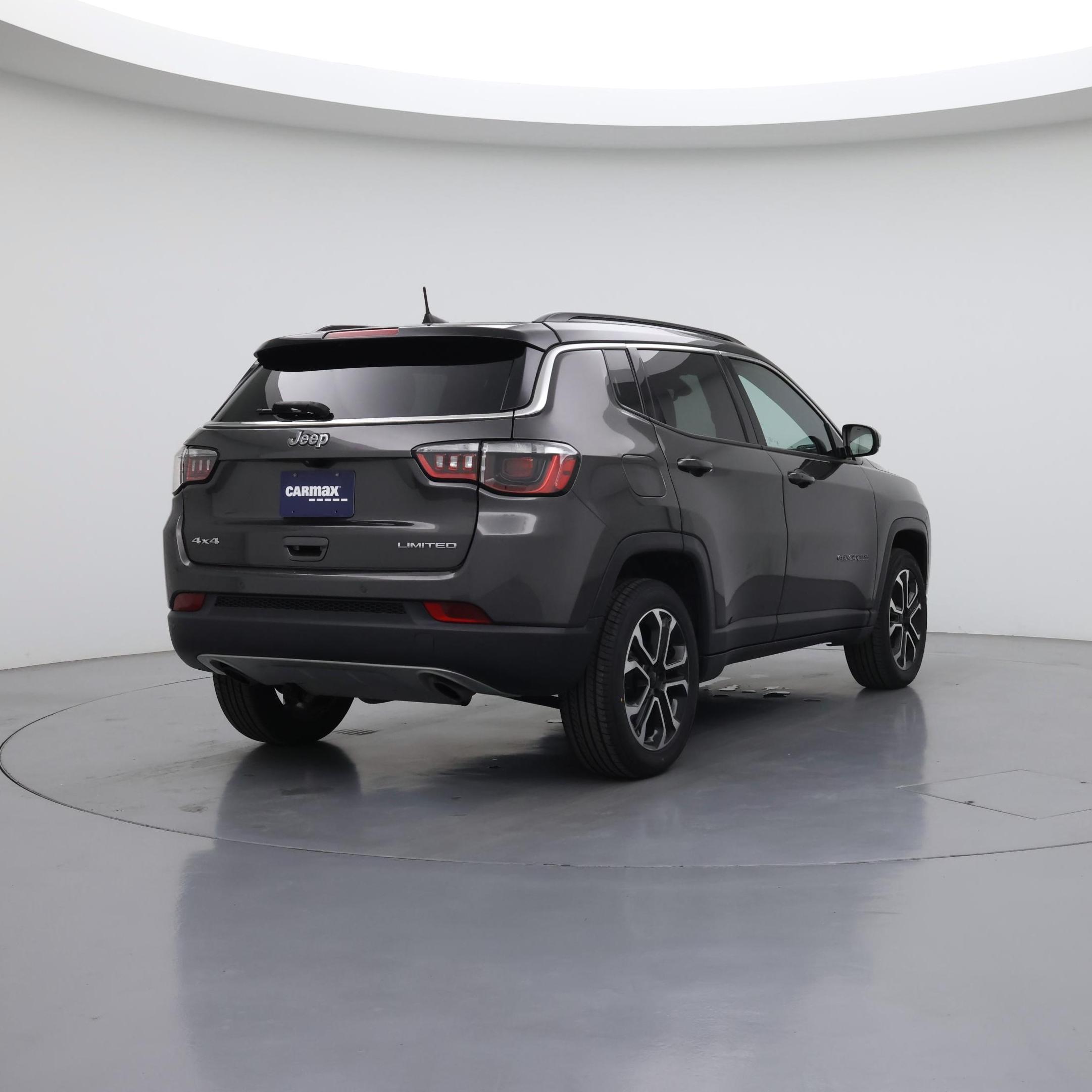 Thumbnail: 2023 Jeep Compass - 8