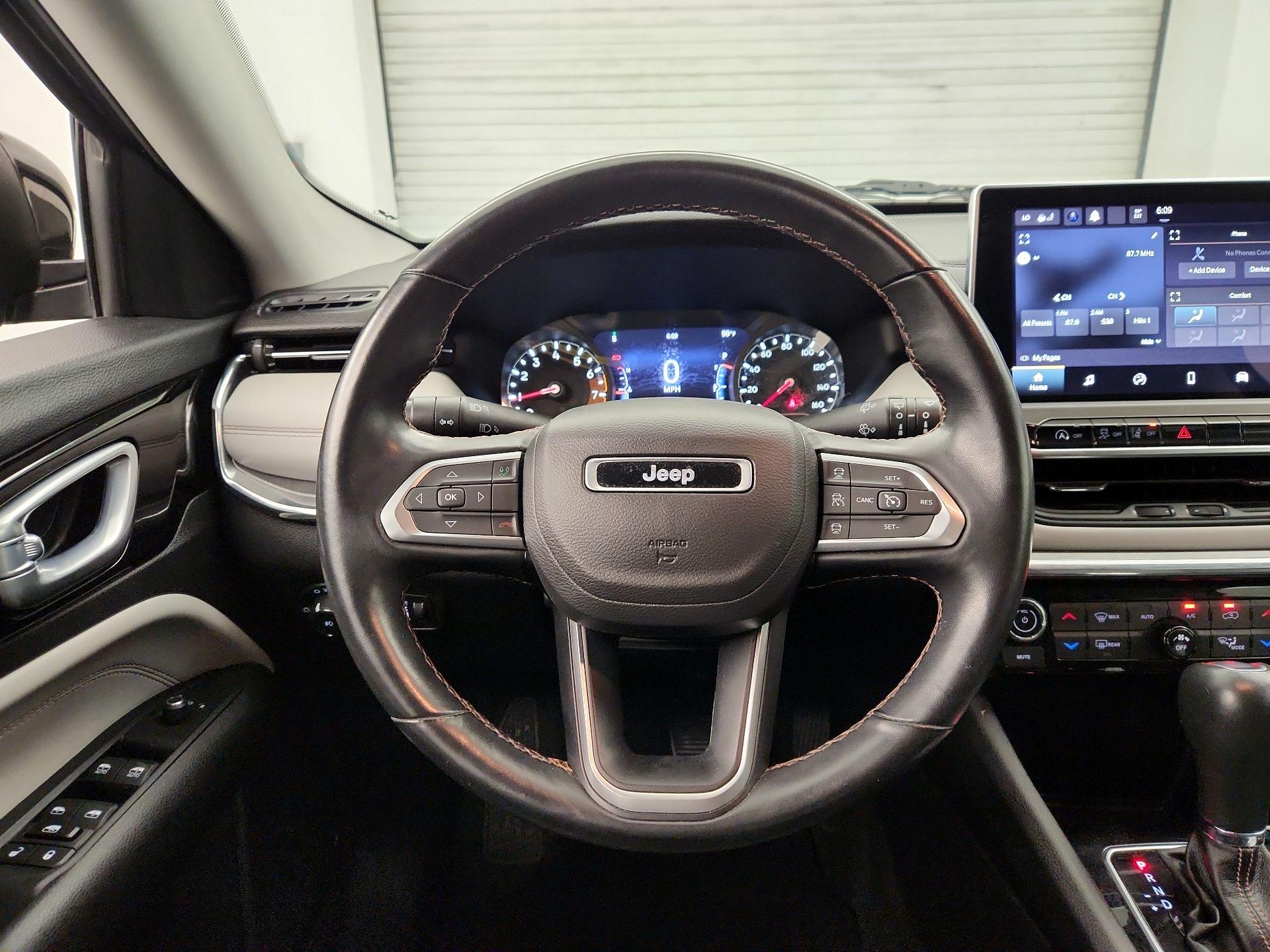 Thumbnail: 2022 Jeep Compass - 10