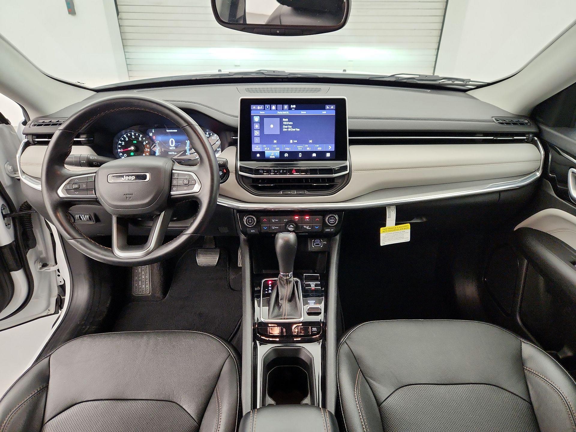 Thumbnail: 2022 Jeep Compass - 9