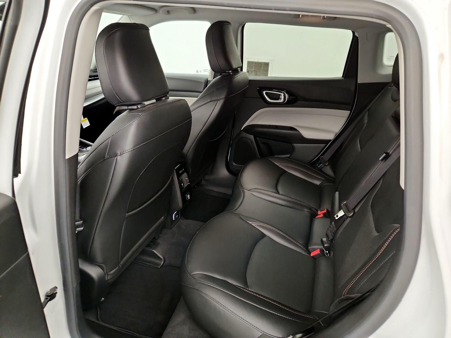 Thumbnail: 2022 Jeep Compass - 19