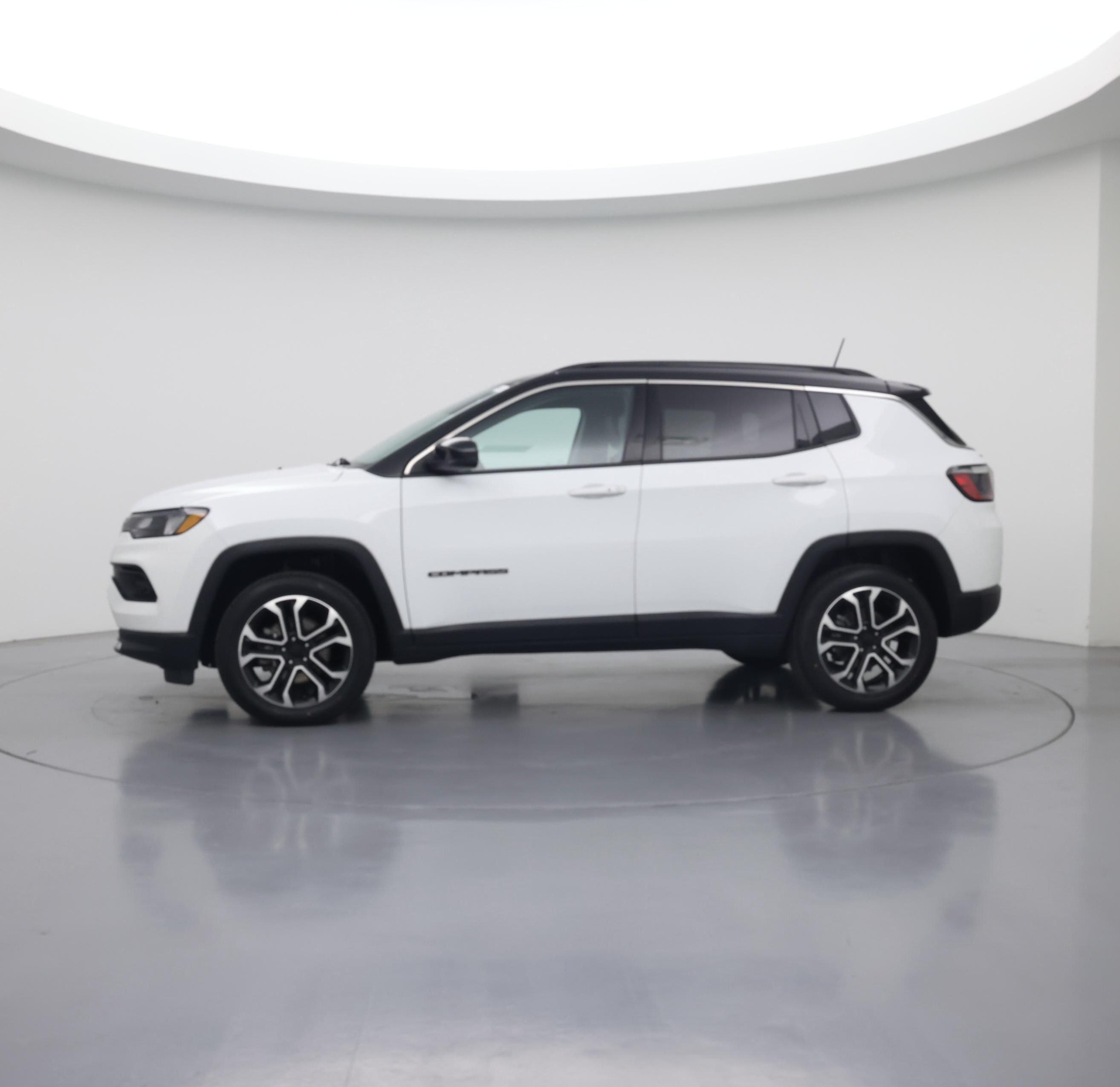 Thumbnail: 2022 Jeep Compass - 3
