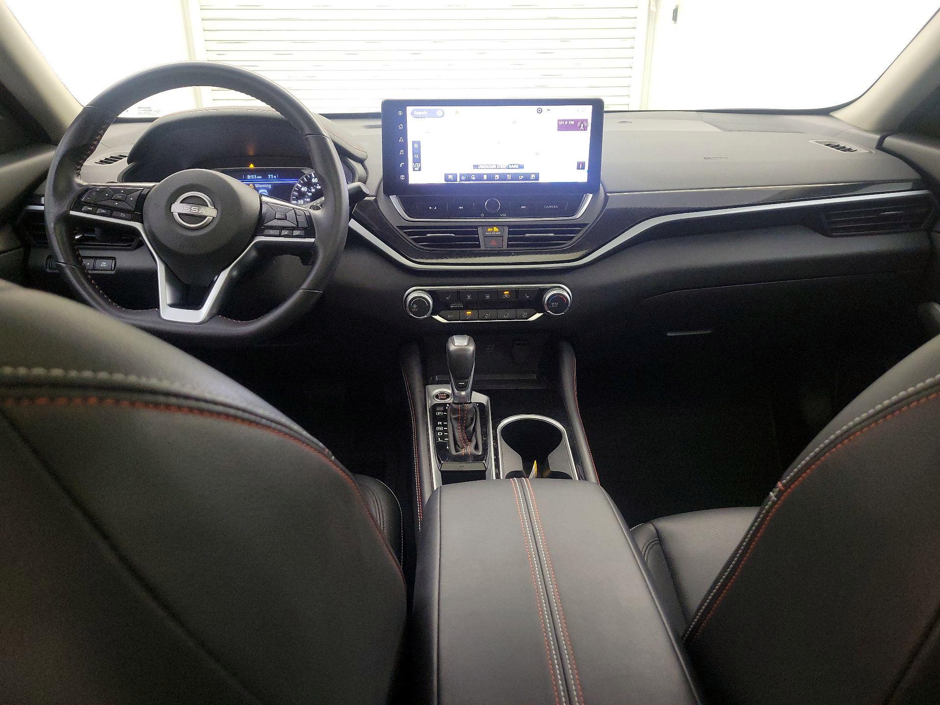 Thumbnail: 2023 Nissan Altima - 9
