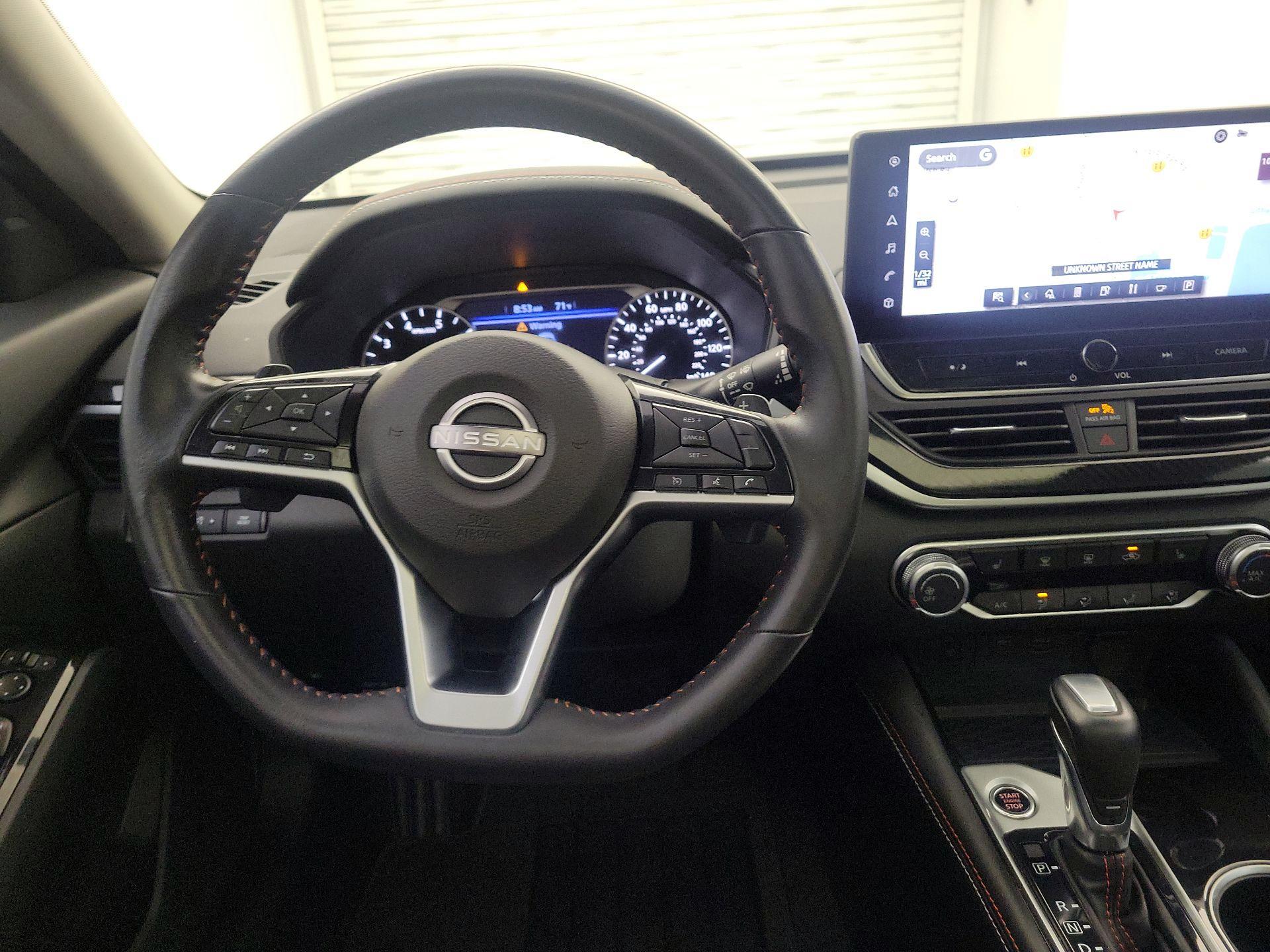 Thumbnail: 2023 Nissan Altima - 10
