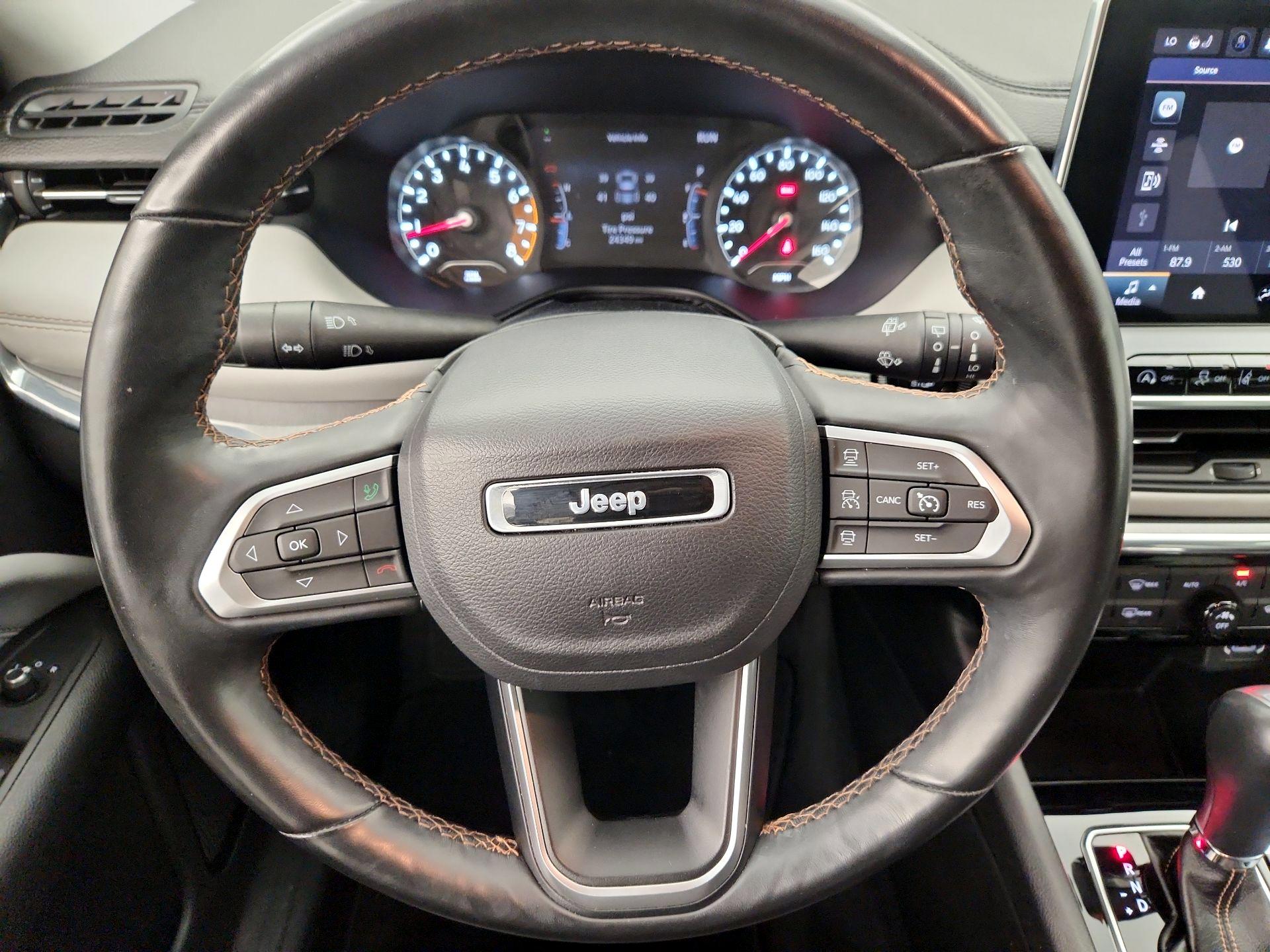 Thumbnail: 2022 Jeep Compass - 10