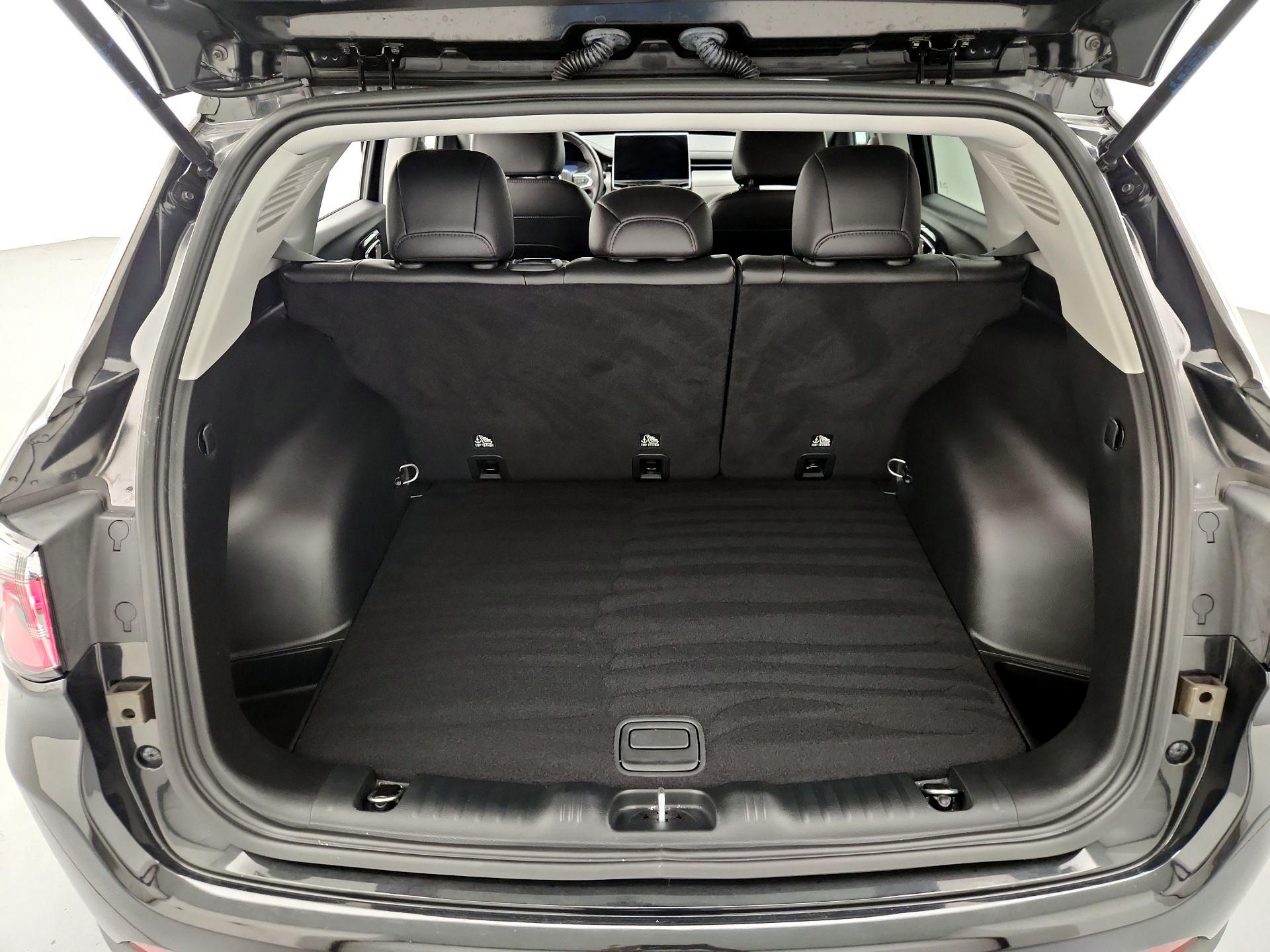 Thumbnail: 2022 Jeep Compass - 20