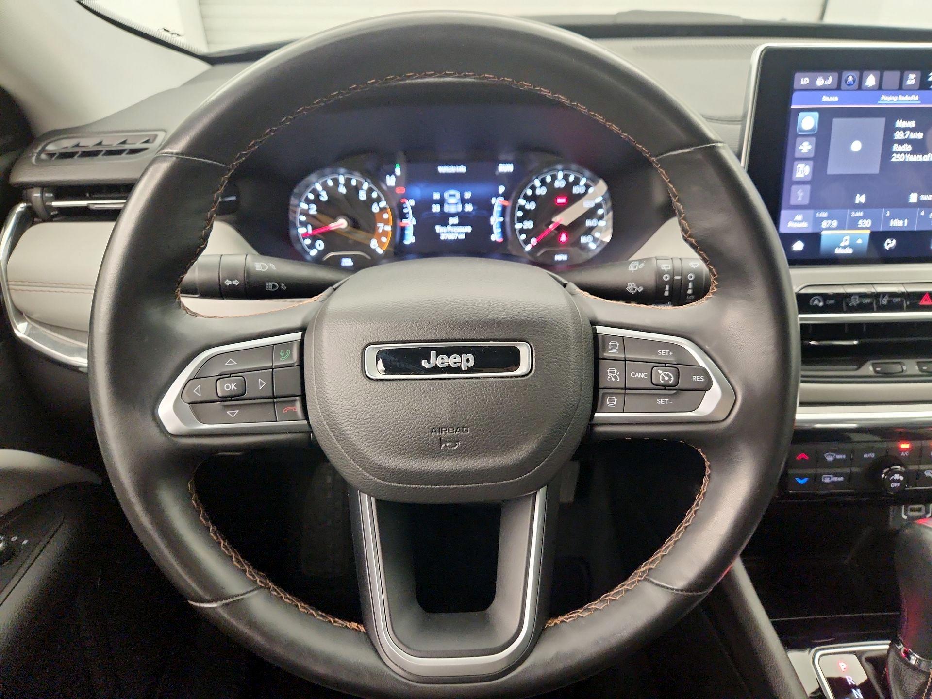 Thumbnail: 2022 Jeep Compass - 10