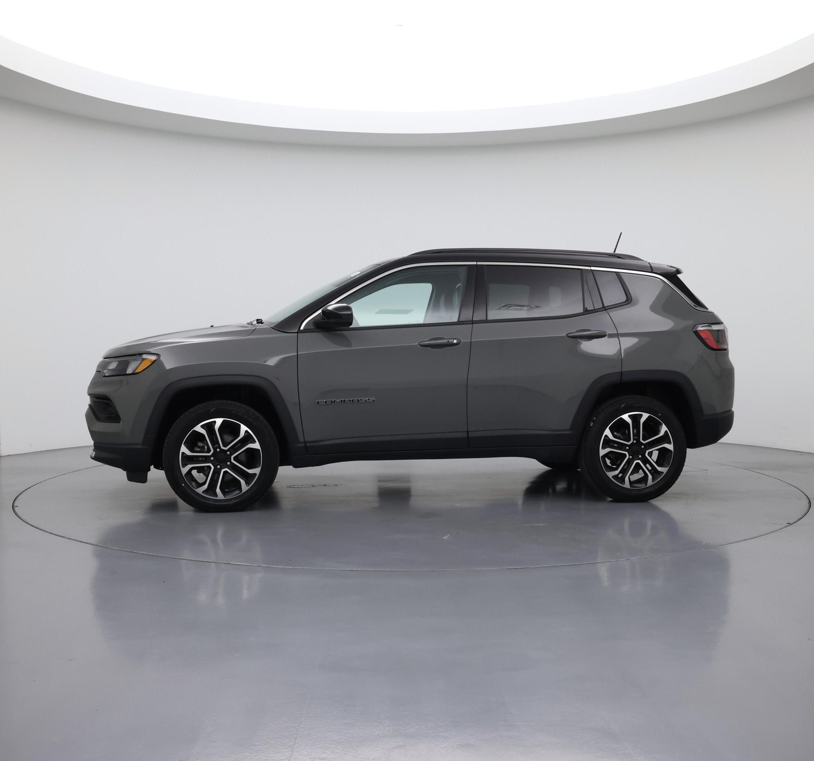 Thumbnail: 2022 Jeep Compass - 3