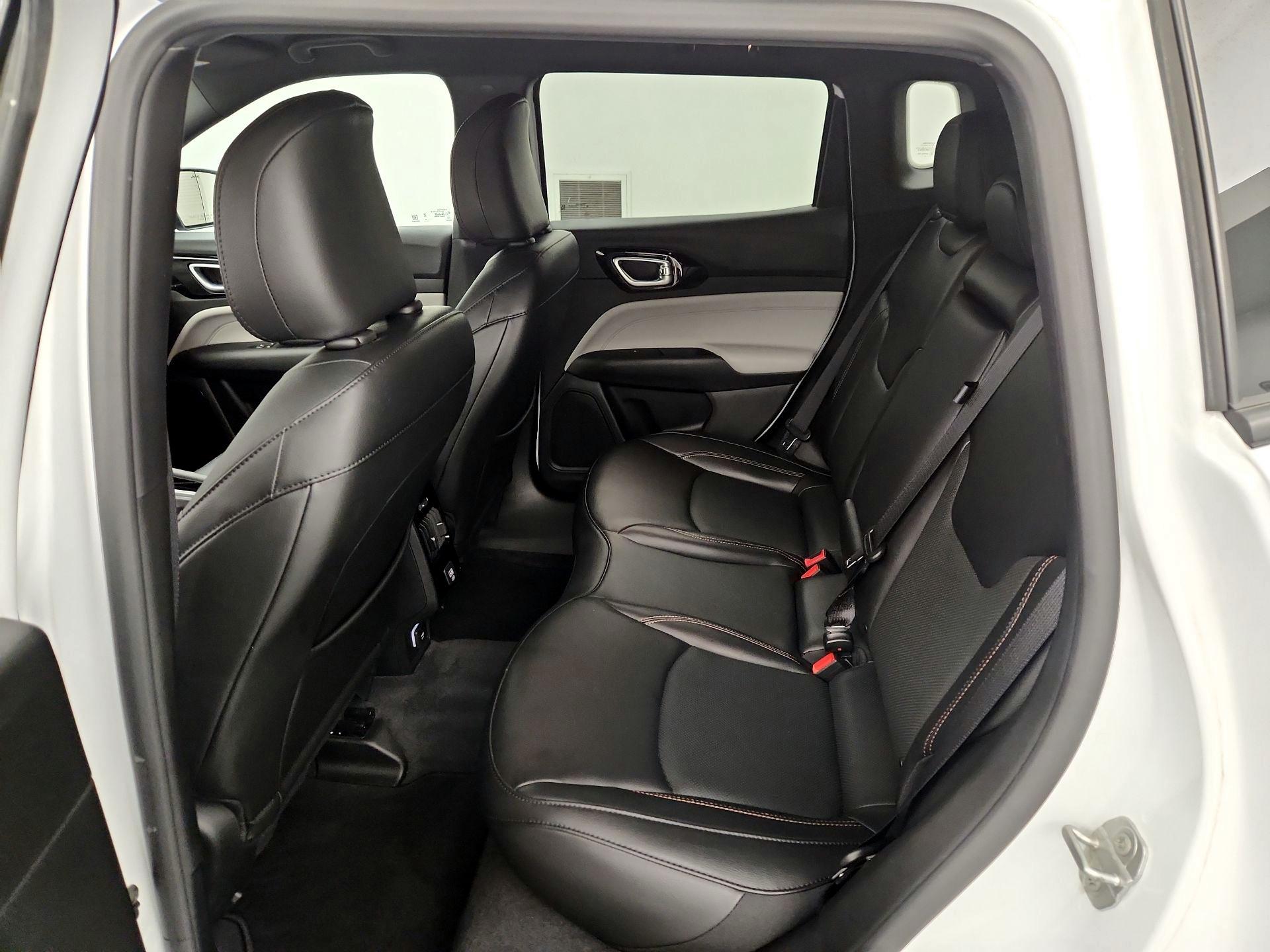 Thumbnail: 2023 Jeep Compass - 19