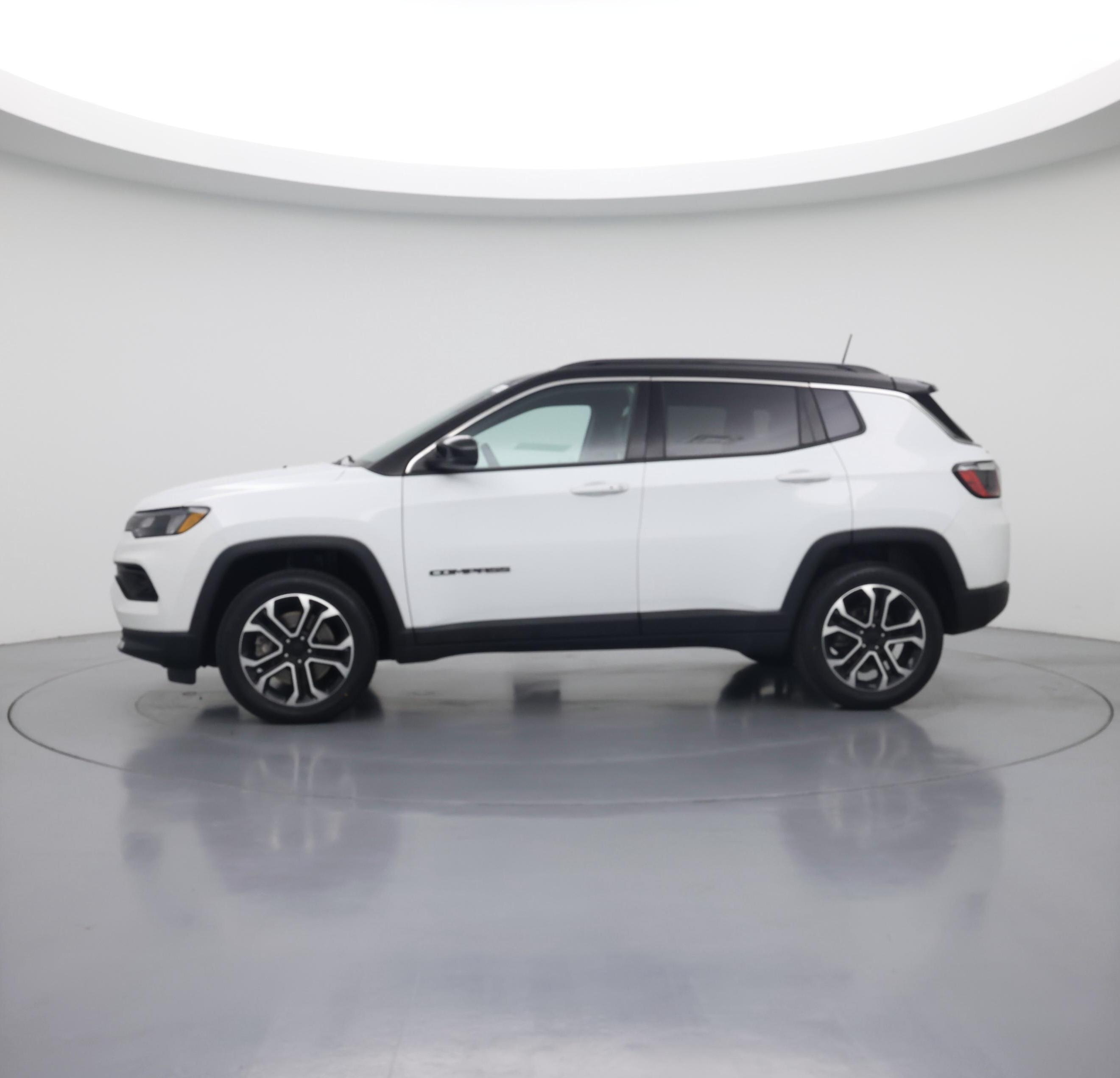 Thumbnail: 2023 Jeep Compass - 3