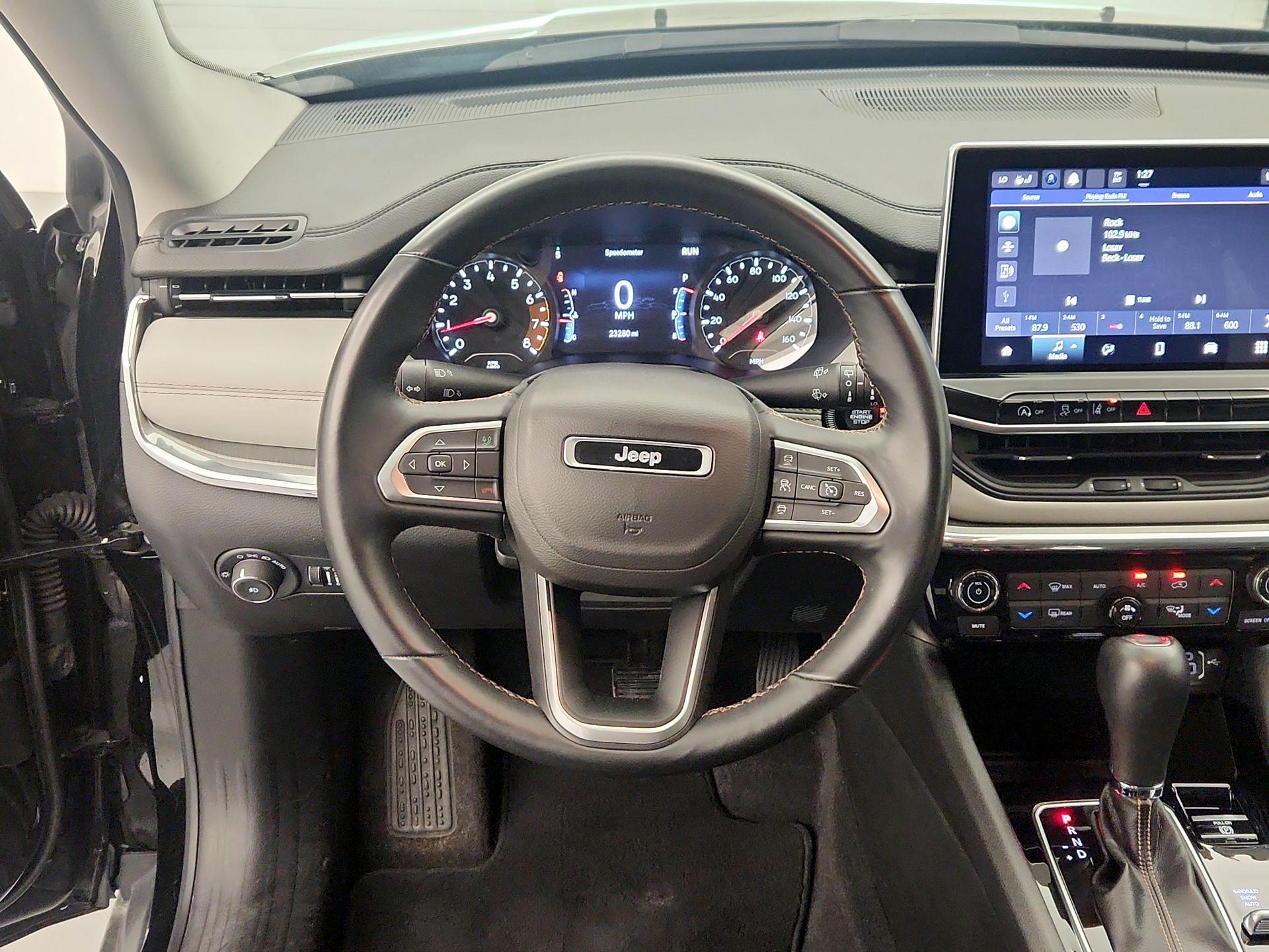 Thumbnail: 2022 Jeep Compass - 10