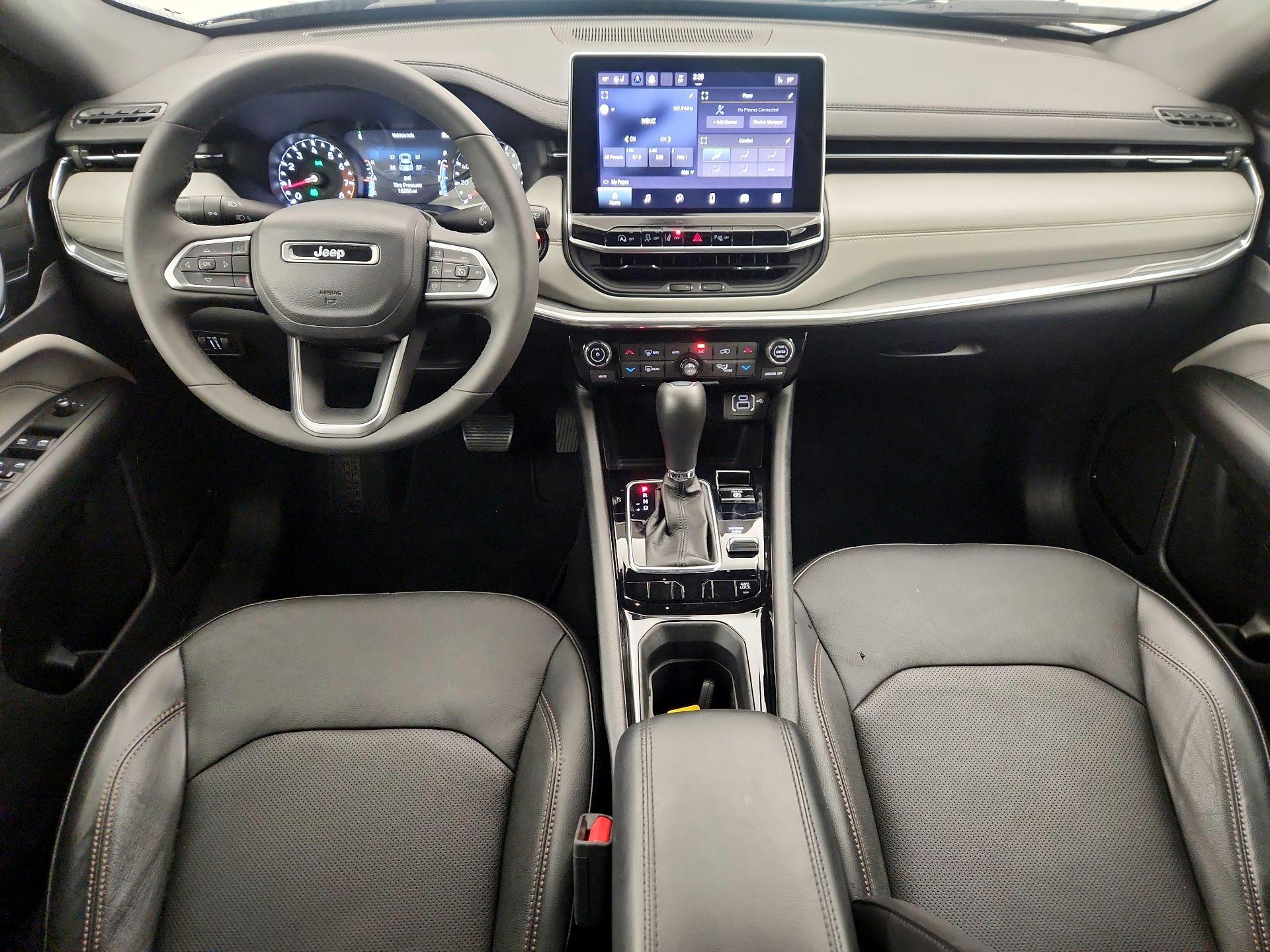 Thumbnail: 2023 Jeep Compass - 9