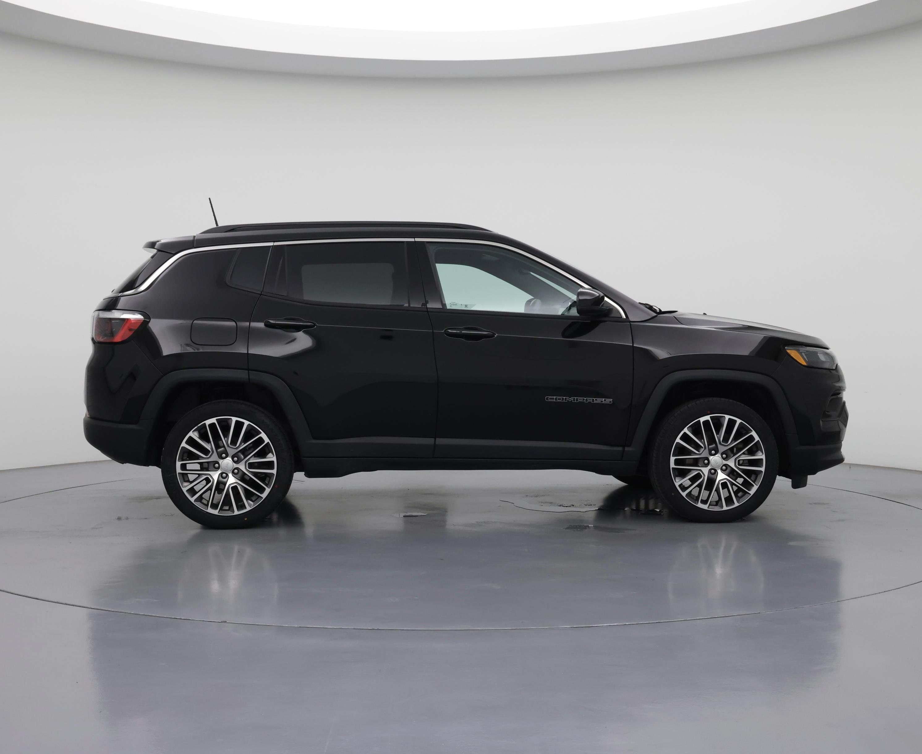 Thumbnail: 2023 Jeep Compass - 7