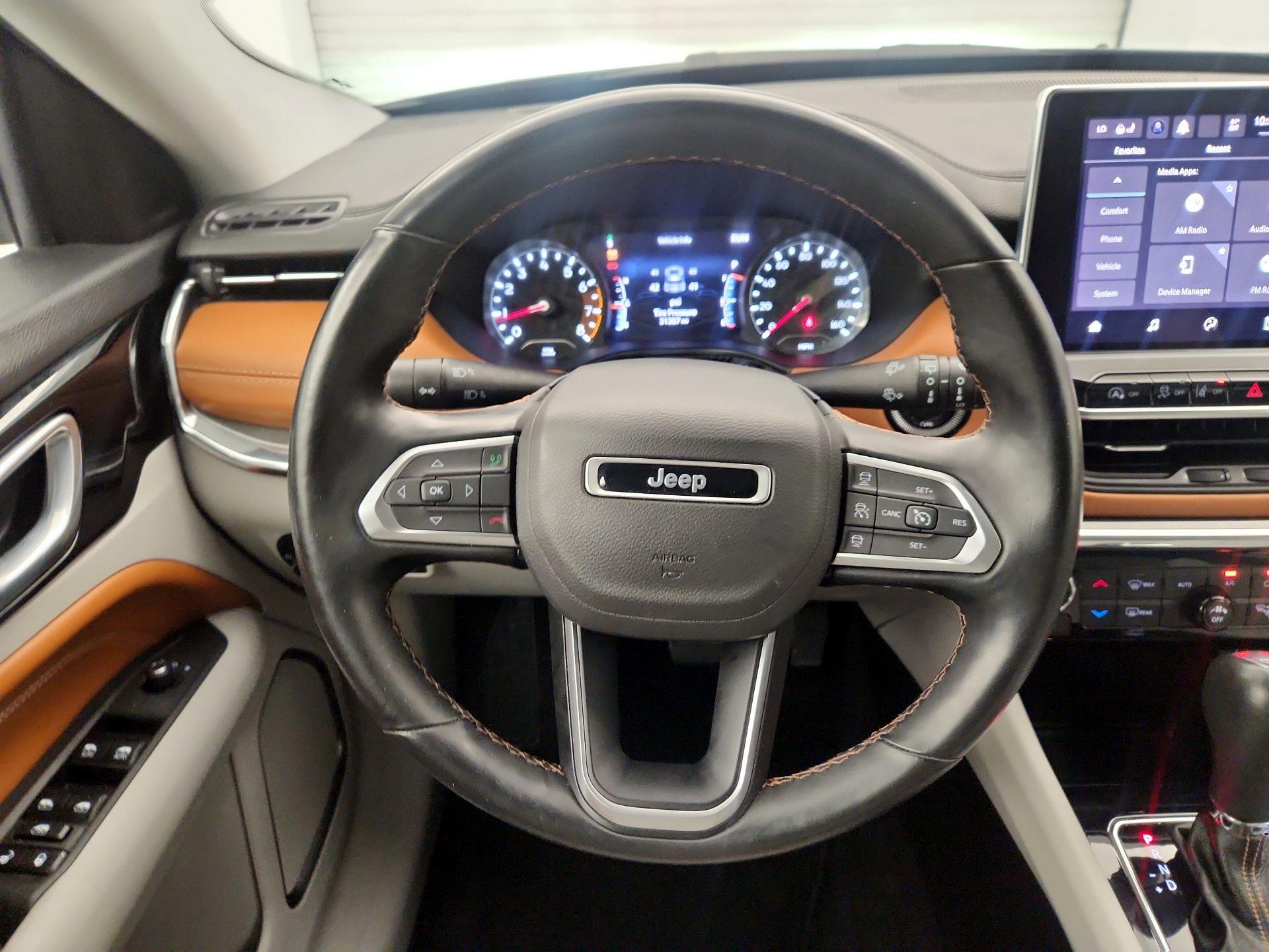 Thumbnail: 2022 Jeep Compass - 10