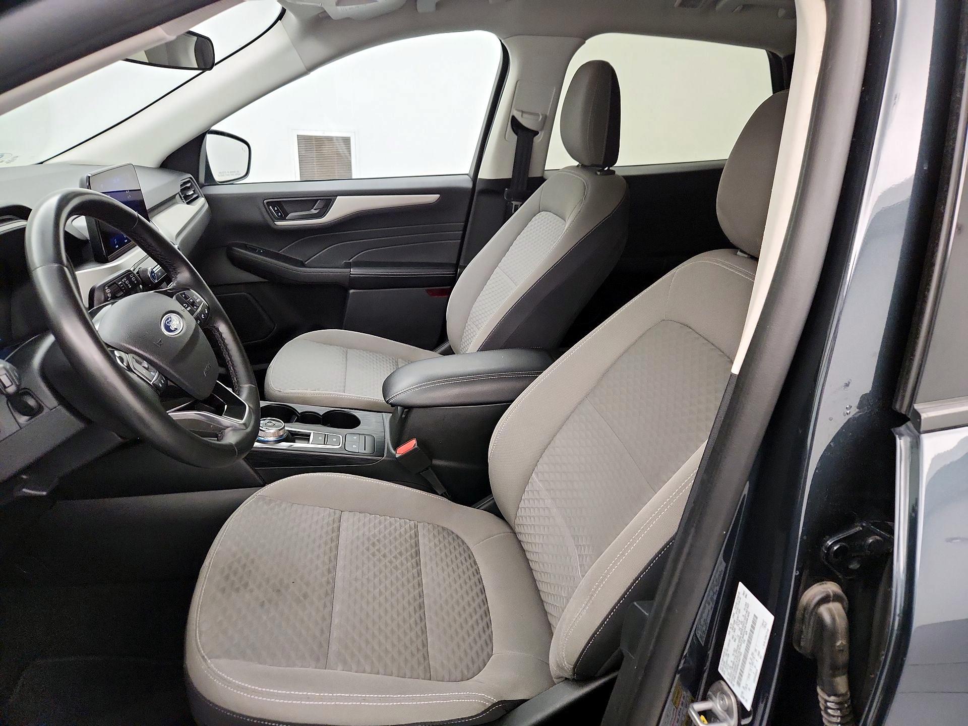 Thumbnail: 2022 Ford Escape - 11