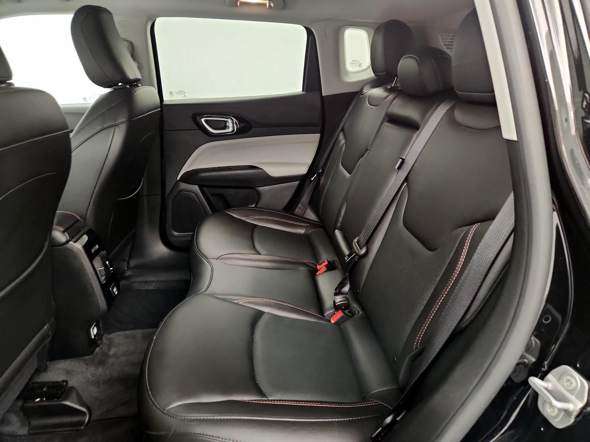 Thumbnail: 2022 Jeep Compass - 19