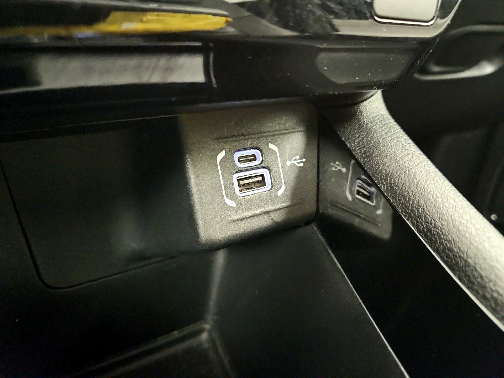Thumbnail: 2022 Jeep Compass - 19
